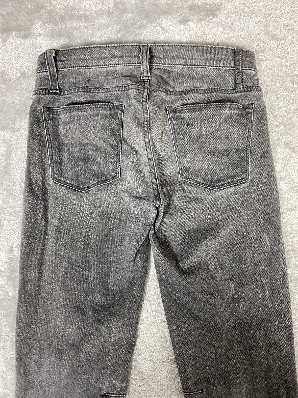 Helmut Lang Helmut Lang Skinny Jeans. S0206 Size 28" / US 6 / IT 42 - 11 Thumbnail