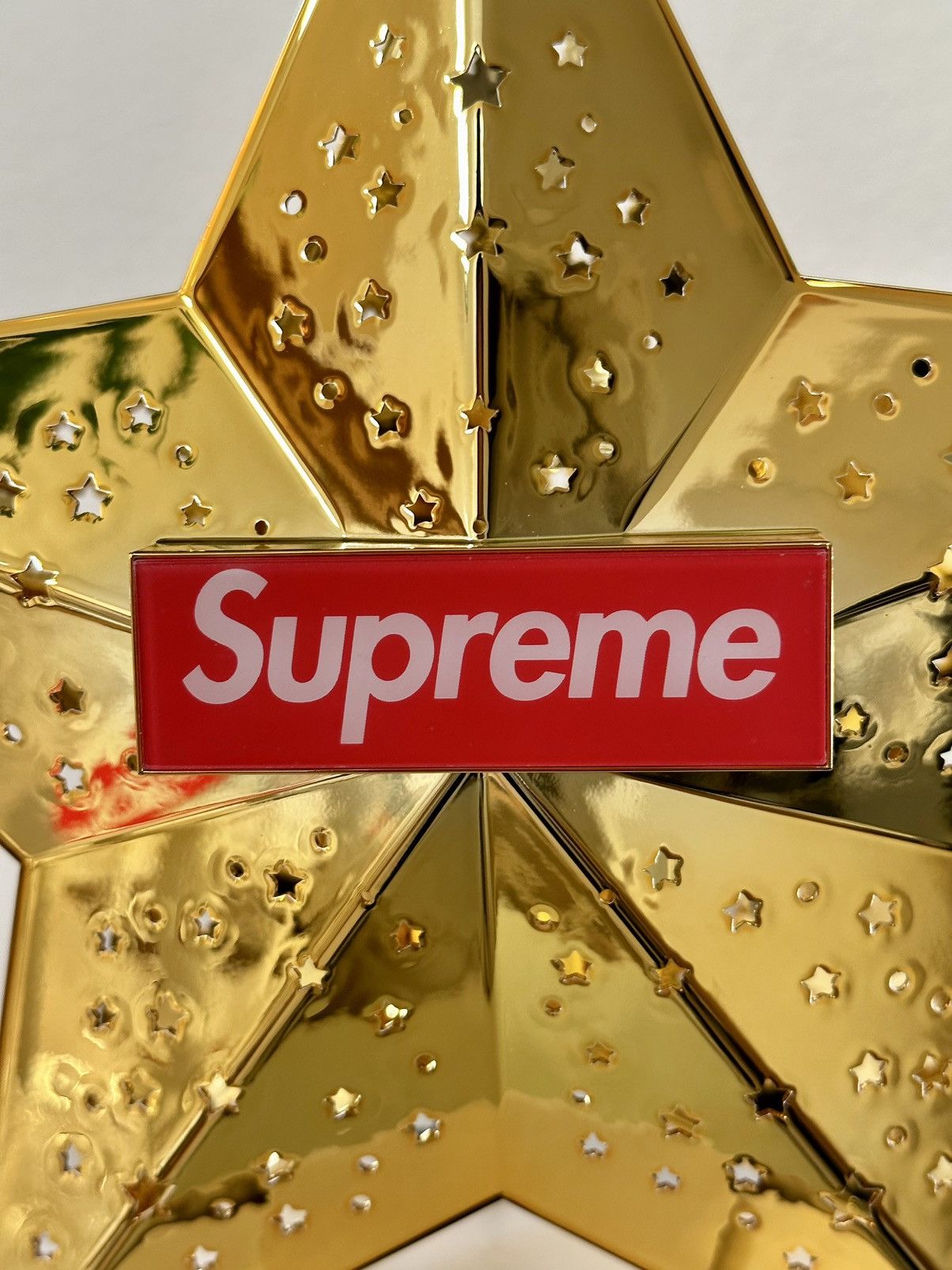 Supreme Projecting Star shops Tree Topper Gold