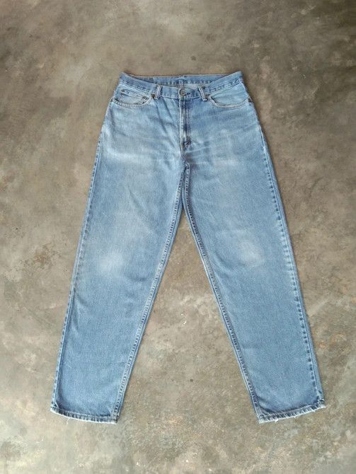 Levi's Vintage Levi's Jeans 560 Relaxed Blue Wash Denim 36x34 Size US 36 / EU 52 - 1 Thumbnail