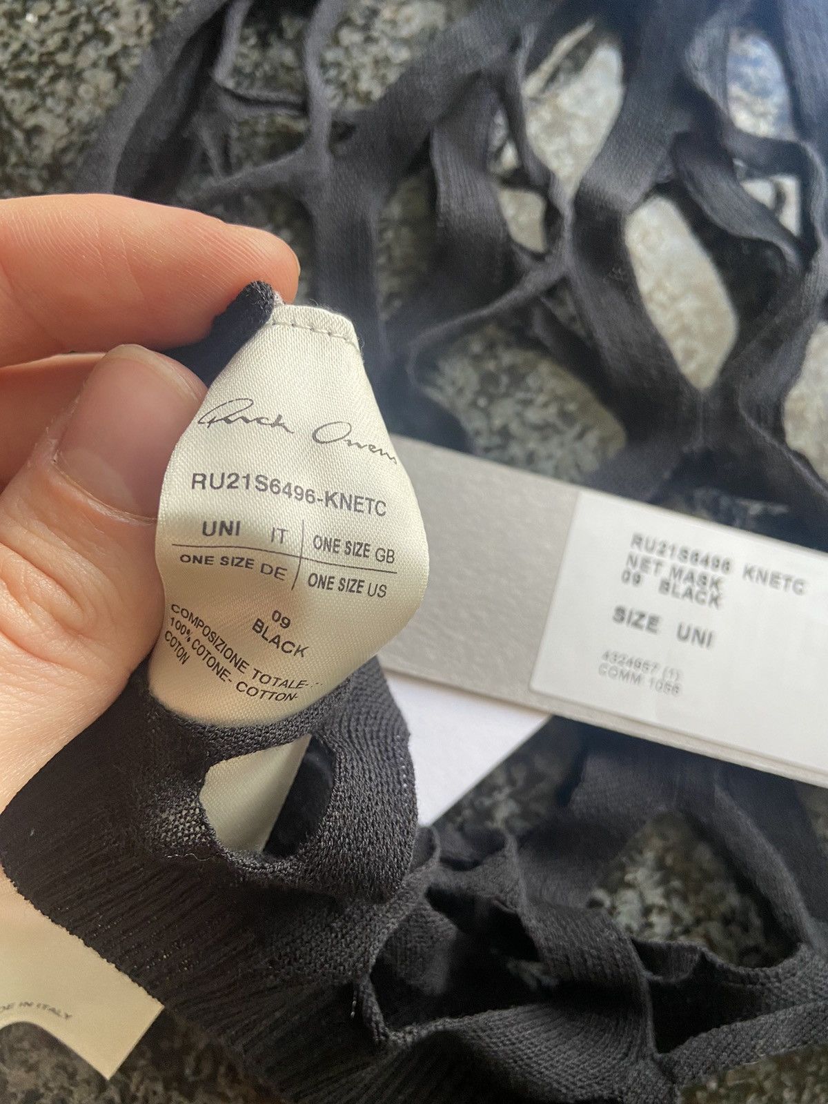 Rick Owens SS21 PHLEGETON BALACLAVA CUTOUT NET FACE MASK BLACK OS Size ONE SIZE - 10 Thumbnail