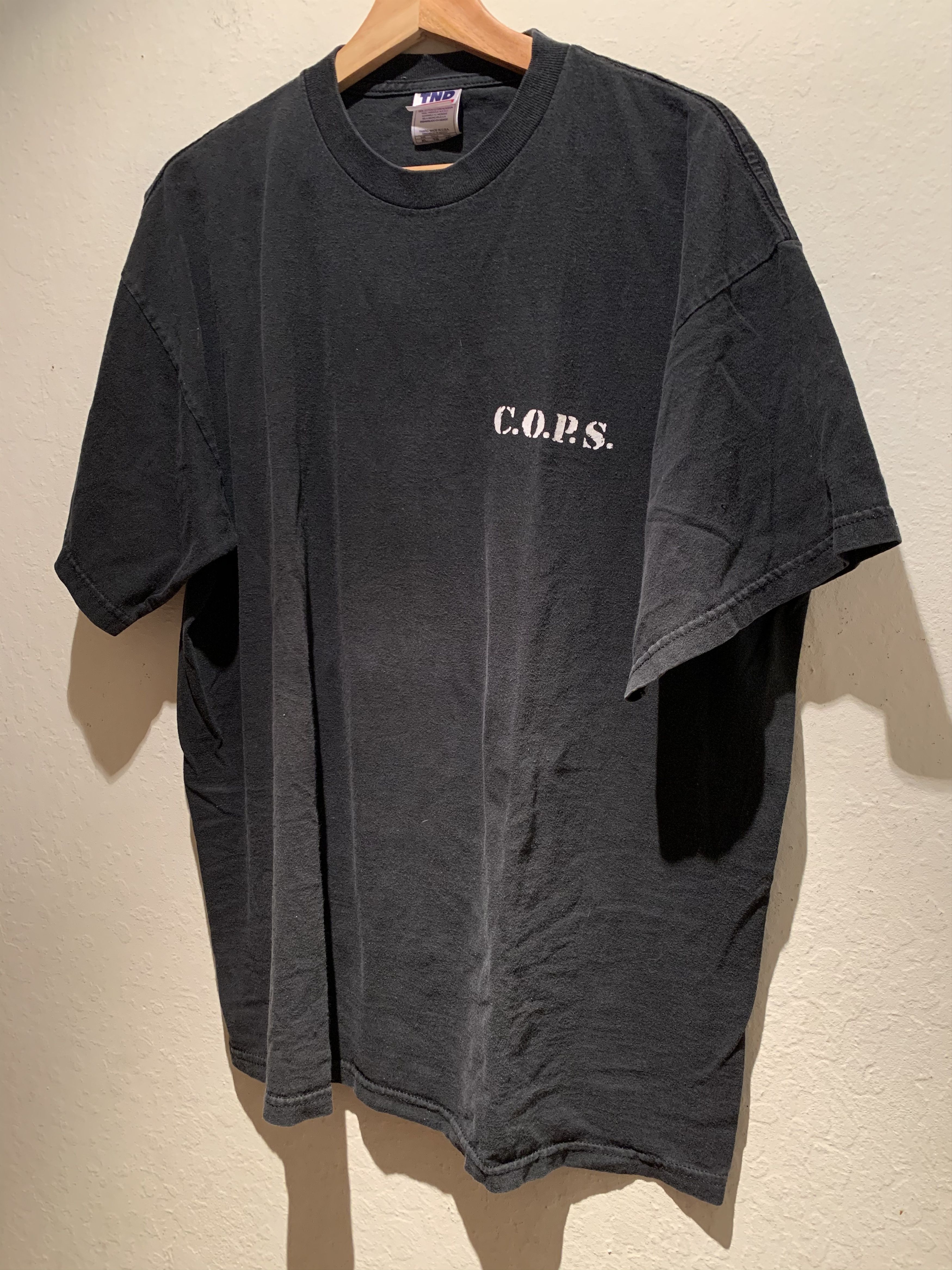 Vintage *RARE* Vintage Mark 16:15 COPS Christian Religious T-Shirt Size US XL / EU 56 / 4 - 2 Thumbnail