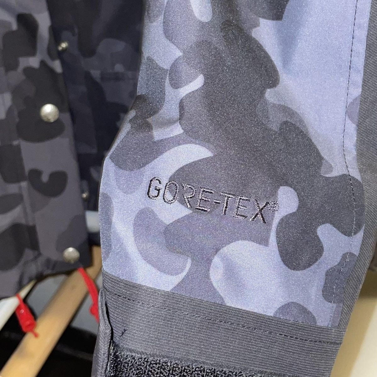 Goretex × The North Face The North Face Gore-Tex 1990 mountain jacket Size S / US 4 / IT 40 - 6 Thumbnail