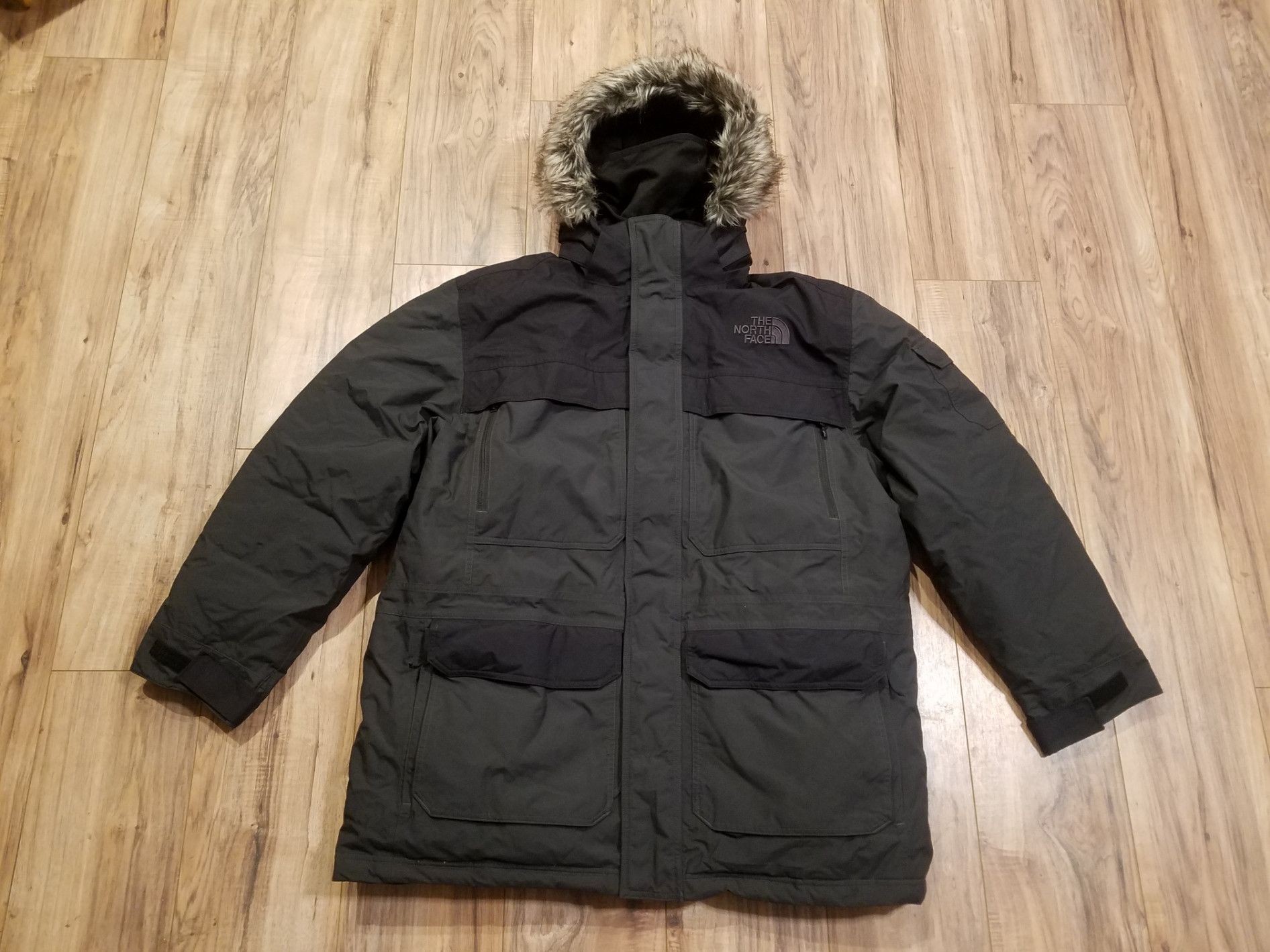 North Face Mens XXL 2X Grey McMurdo Parka Jacket Coat