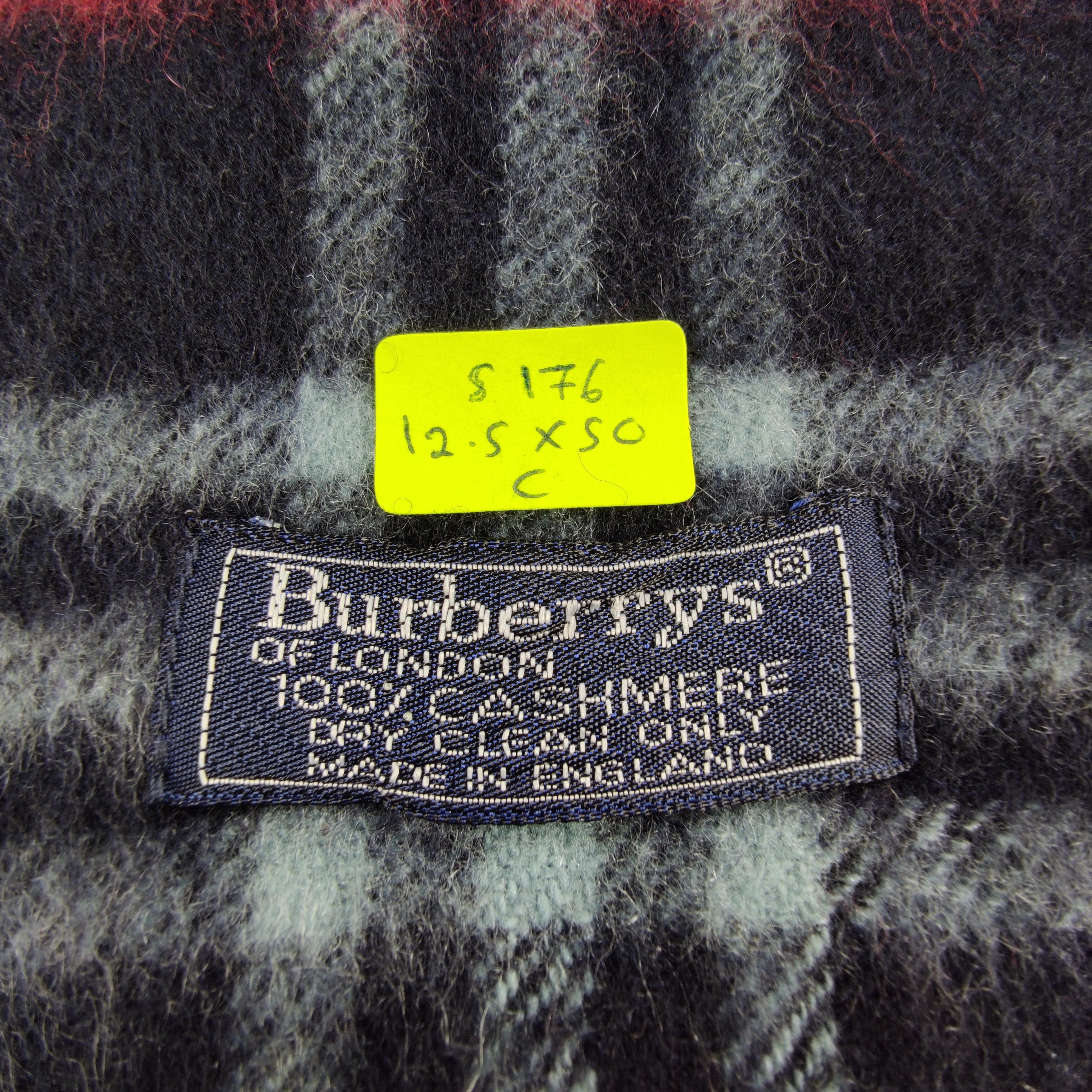 Burberry Burberry Nova Check Scarf/Muffler/Cashmere-S176 Size ONE SIZE - 4 Thumbnail