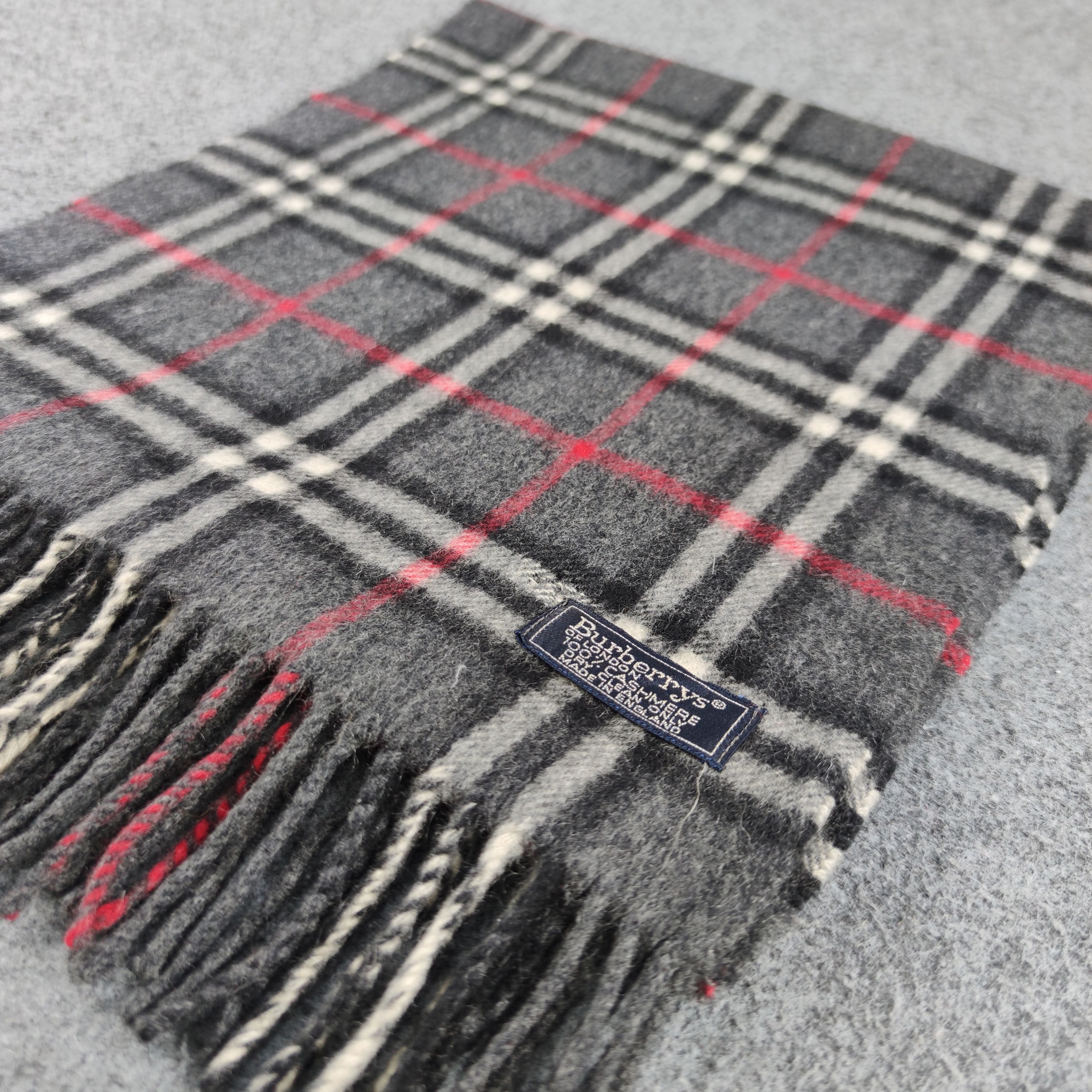 Burberry Burberry Nova Check Scarf/Muffler/Cashmere-S314 Size ONE SIZE - 3 Thumbnail