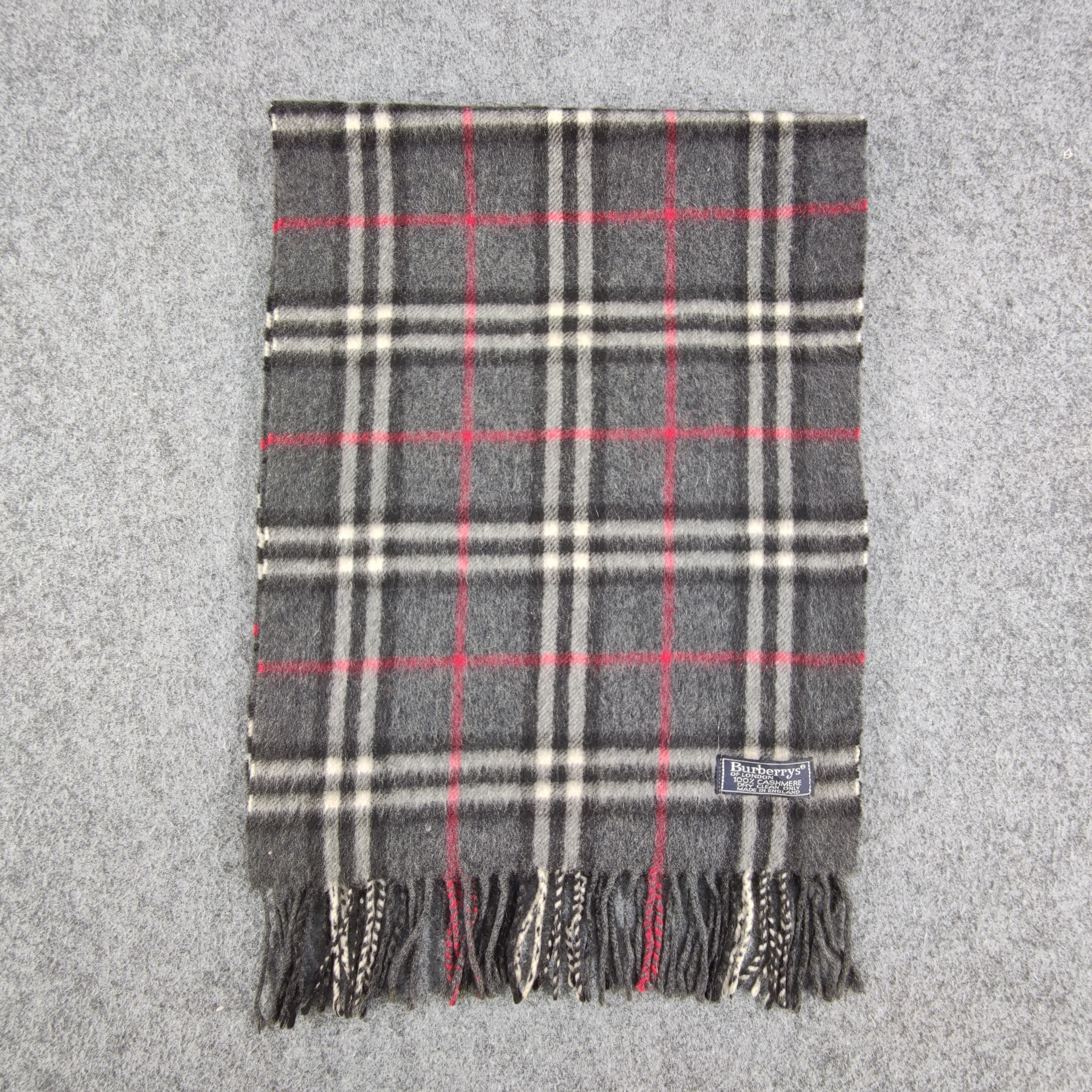 Burberry Burberry Nova Check Scarf/Muffler/Cashmere-S180 Size ONE SIZE - 2 Thumbnail