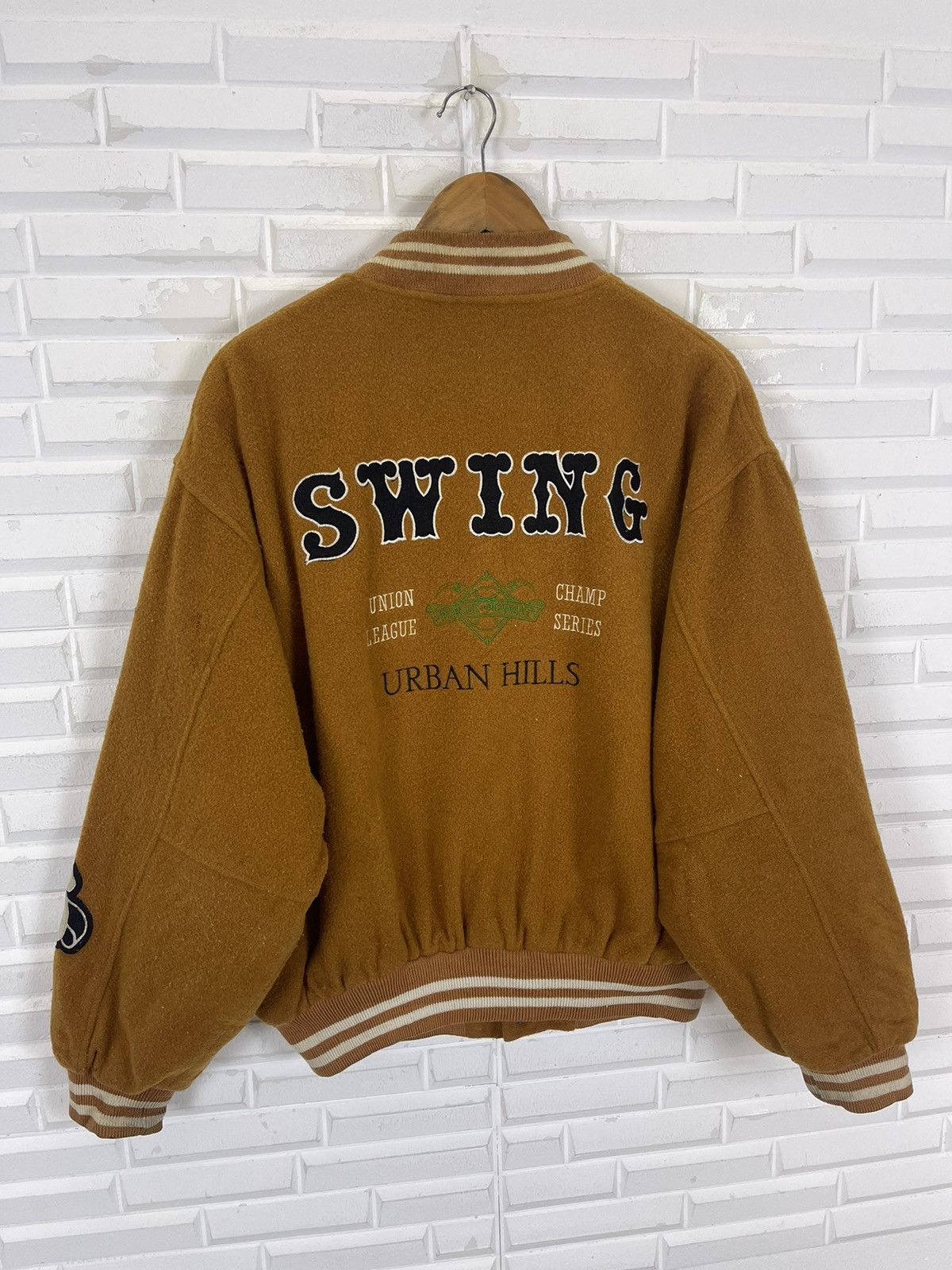 Vintage URBAN HILLS SWING VARSITY JACKET Size US L / EU 52-54 / 3 - 8 Thumbnail