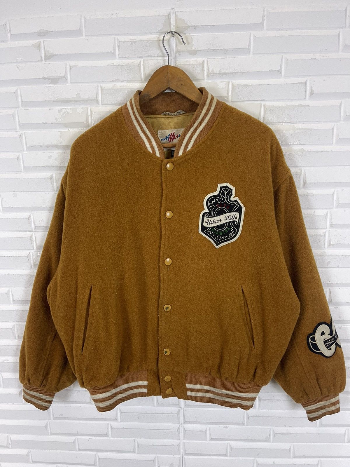 Vintage URBAN HILLS SWING VARSITY JACKET Size US L / EU 52-54 / 3 - 2 Thumbnail