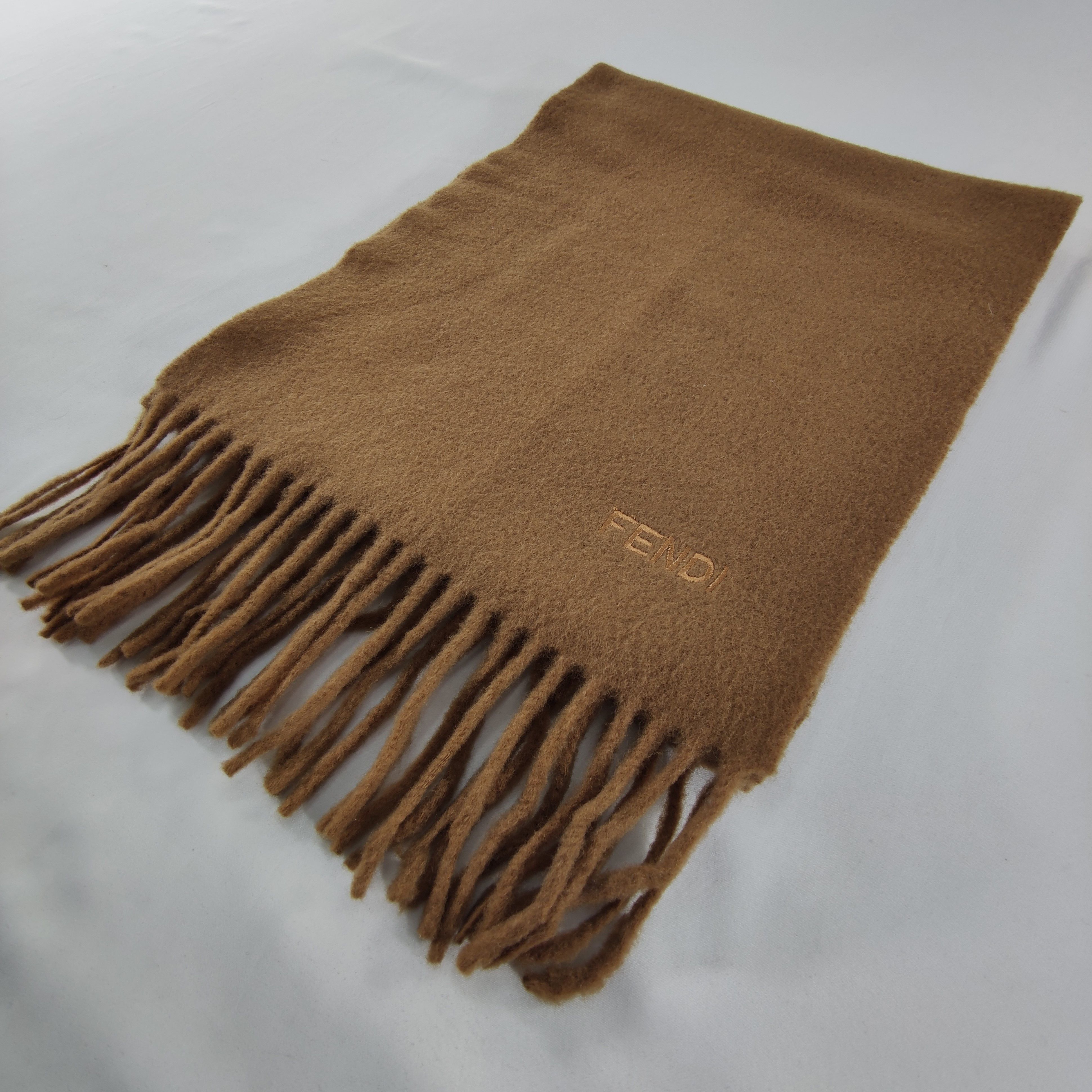 Vintage Fendi Scarf/Muffler/Wool S124 Size ONE SIZE - 3 Thumbnail