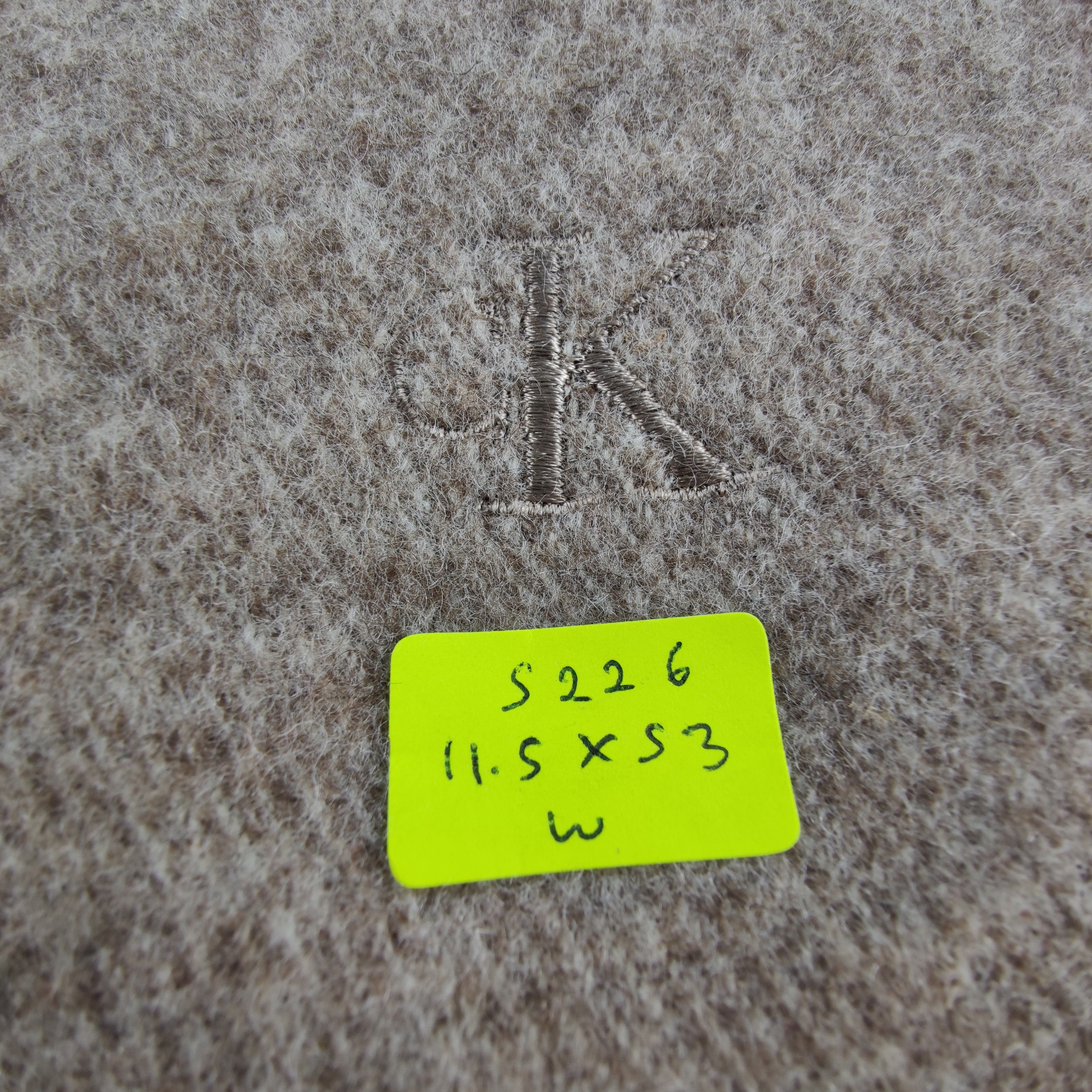 Calvin Klein Calvin Klein Scarf/Muffler/Wool Size ONE SIZE - 5 Thumbnail