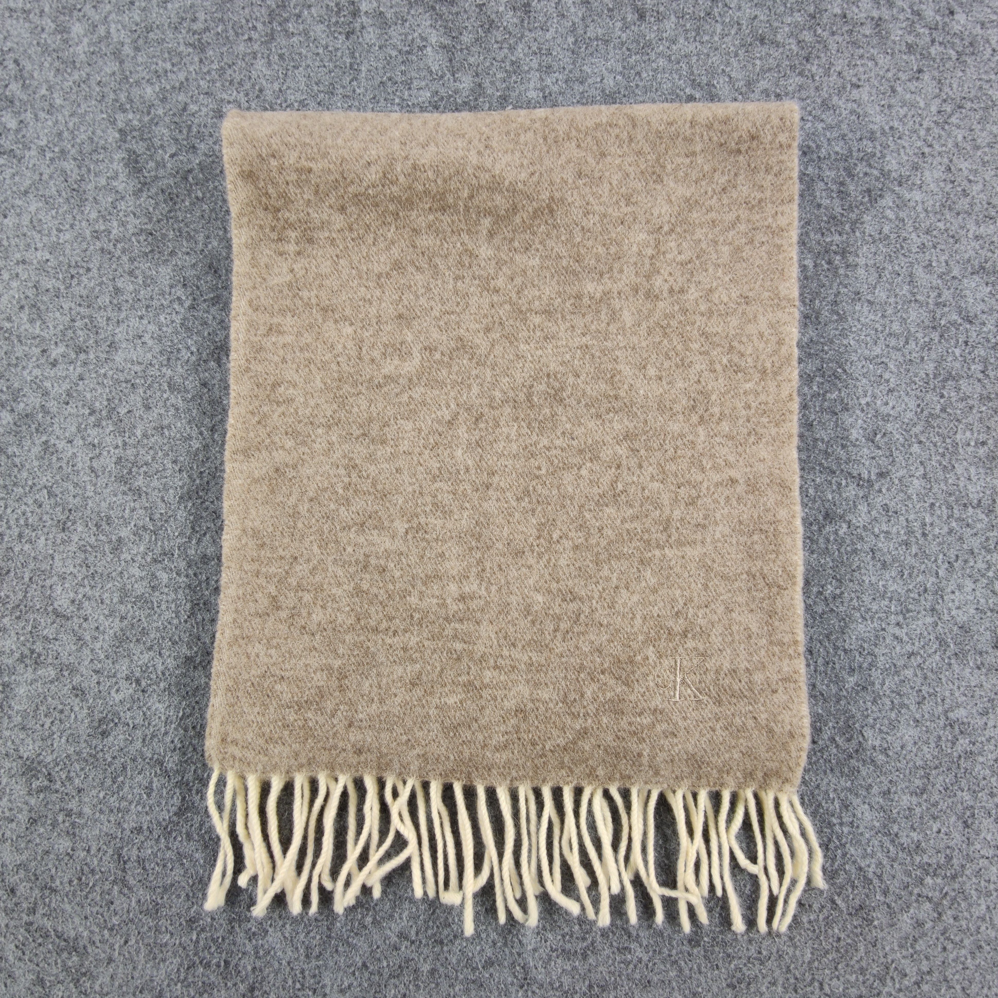 Calvin Klein Calvin Klein Scarf/Muffler/Wool Size ONE SIZE - 2 Thumbnail