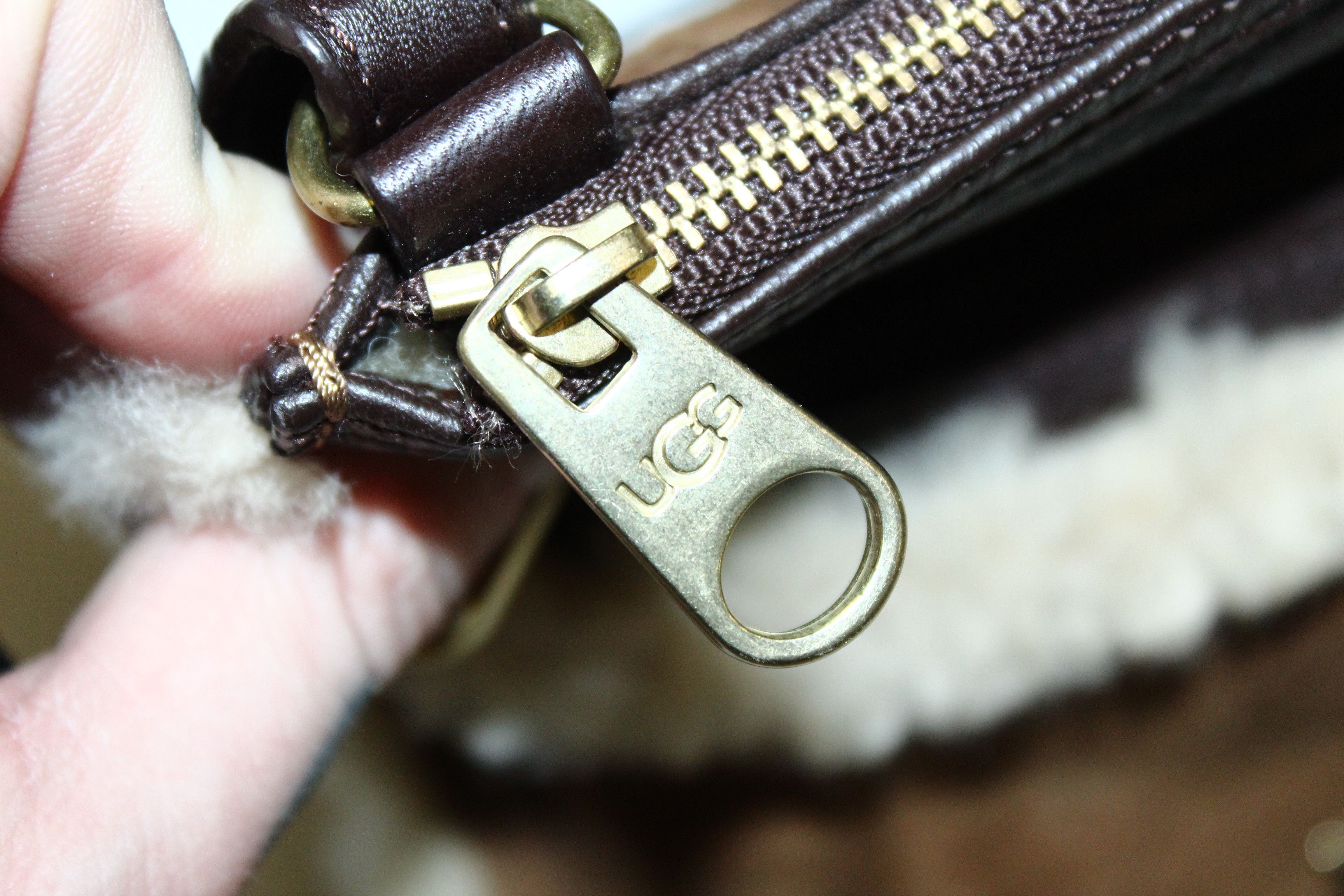 Ugg UGG Shearling Sheepskin Shoulder Mini Bag Size ONE SIZE - 3 Thumbnail