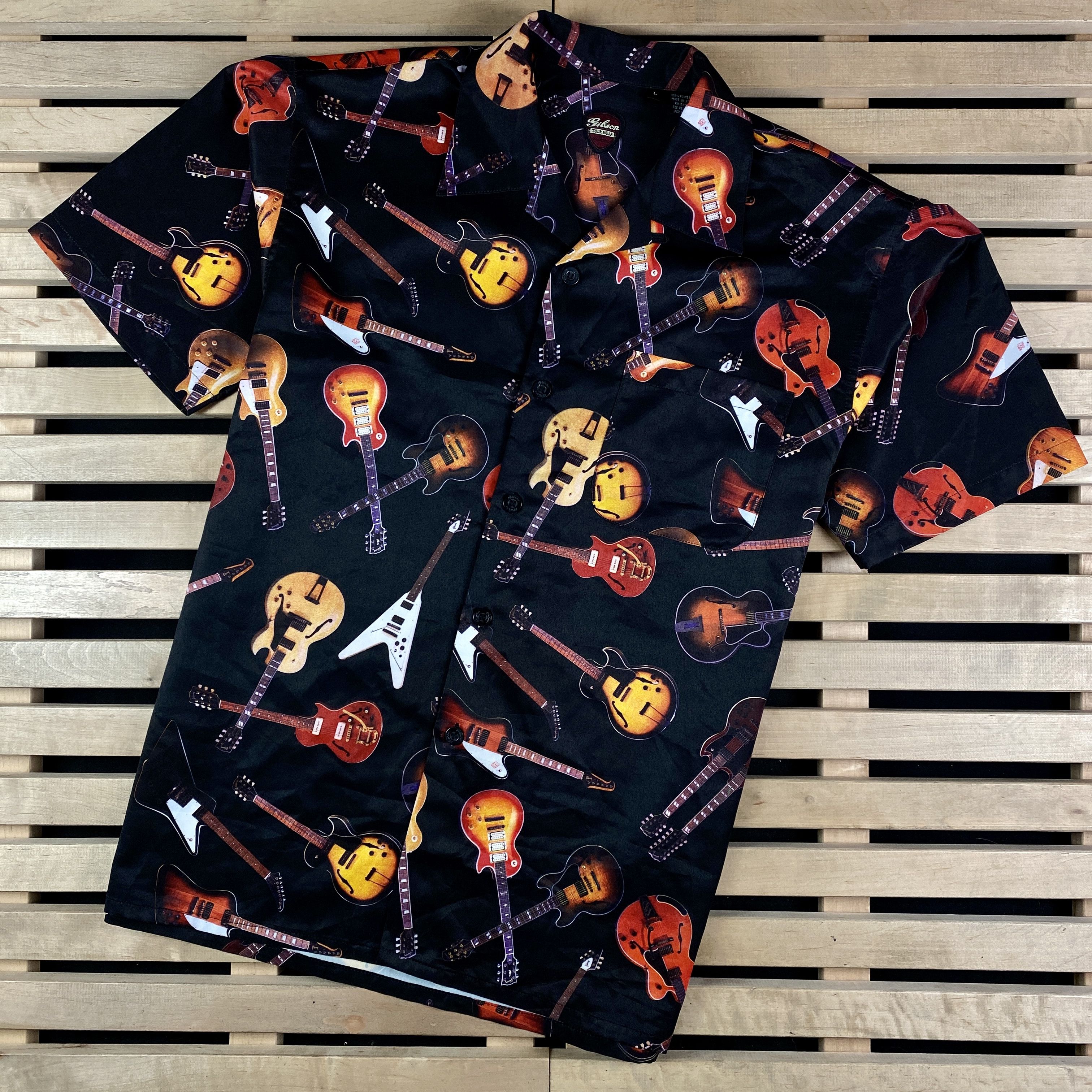 Vintage Mens Shirt Gibson Guitar Full Print Size L Size US L / EU 52-54 / 3 - 1 Thumbnail