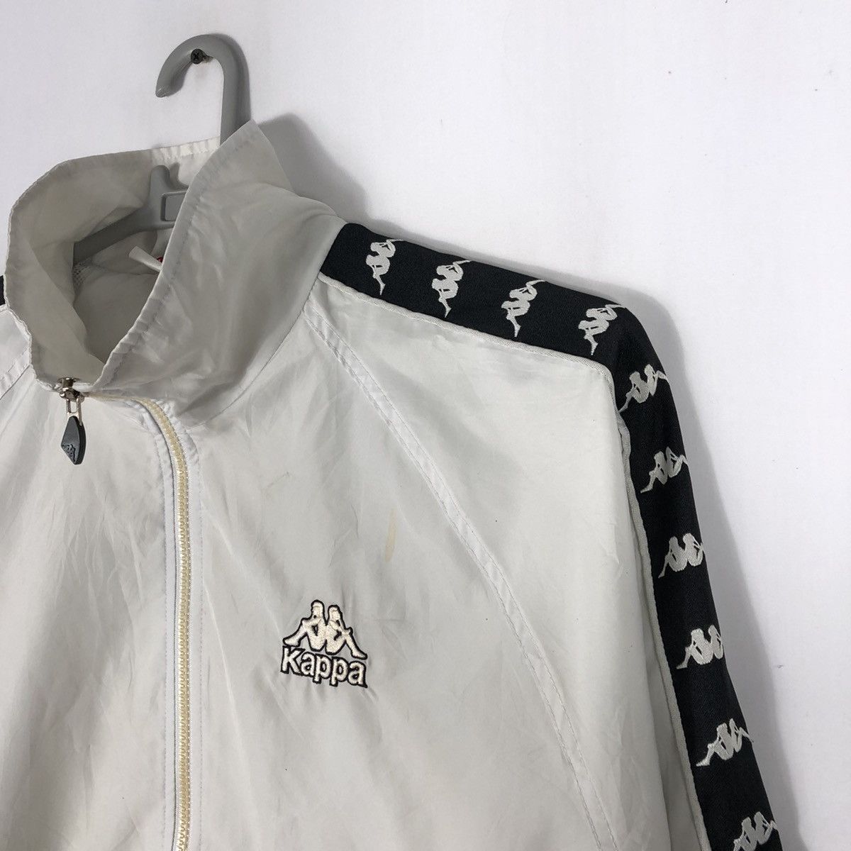 Kappa × Vintage Rare Vintage Kappa Side Tapped Outdoor Coach Light Jacket Size US L / EU 52-54 / 3 - 5 Thumbnail