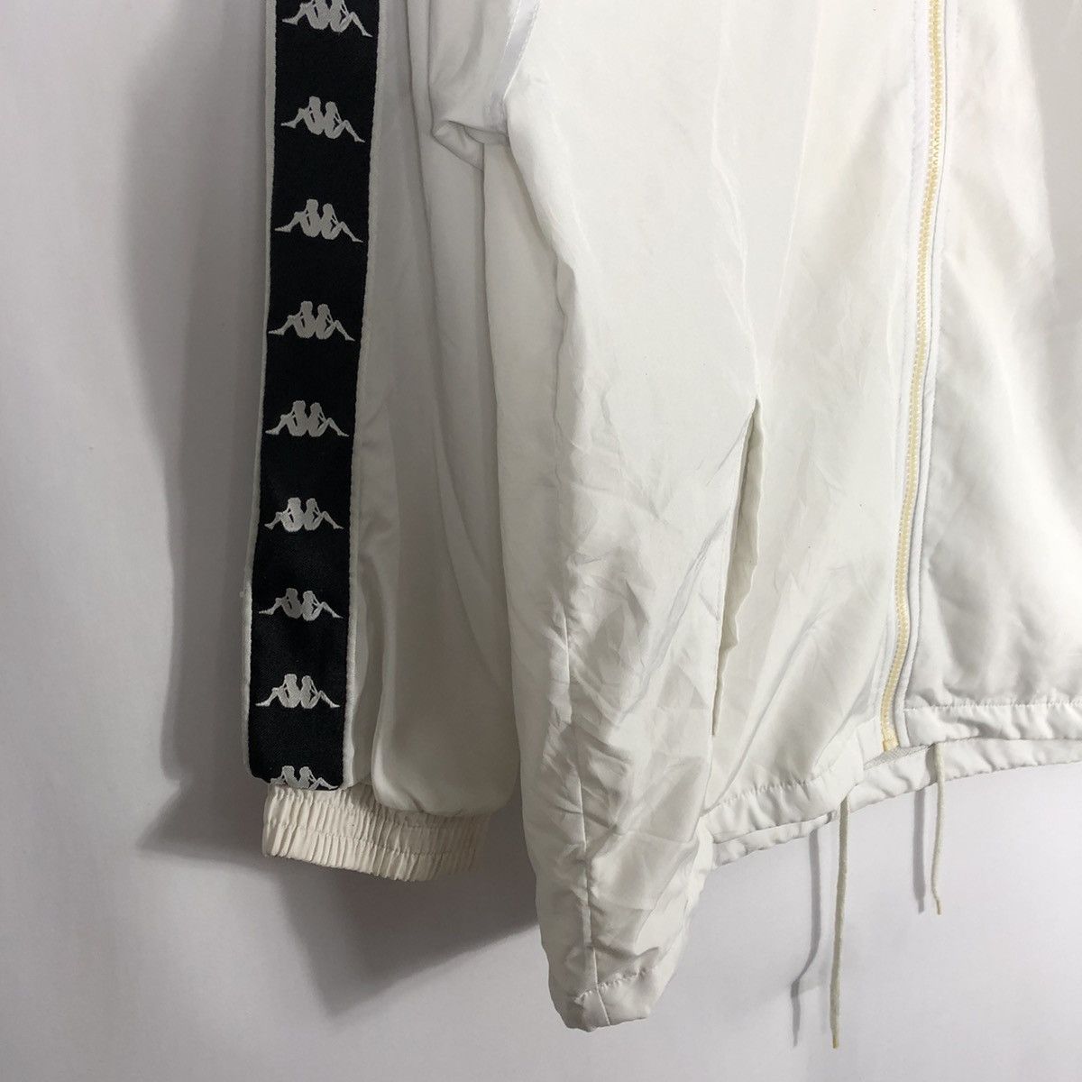 Kappa × Vintage Rare Vintage Kappa Side Tapped Outdoor Coach Light Jacket Size US L / EU 52-54 / 3 - 8 Thumbnail