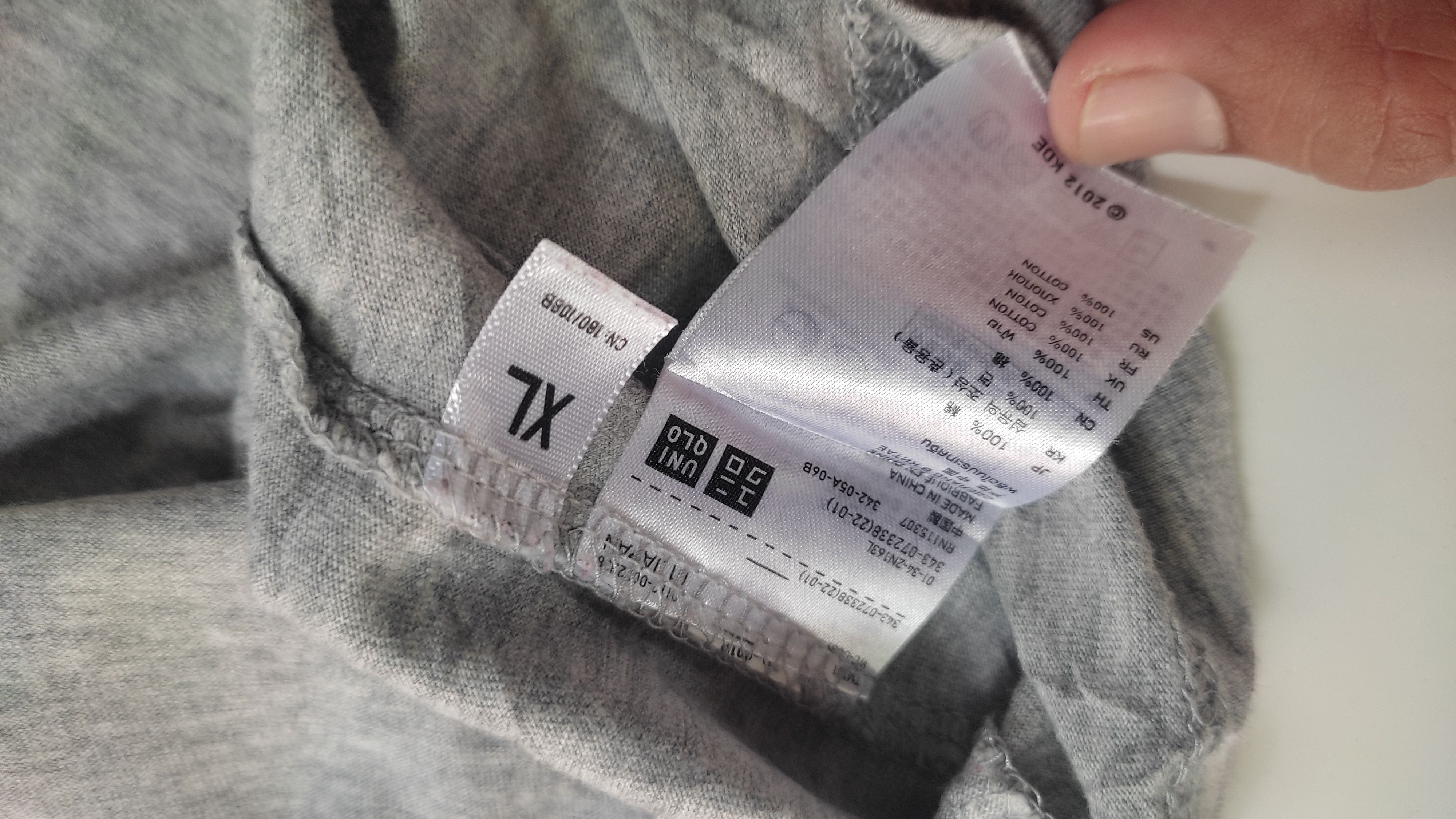 Anime × Uniqlo 25th anniversary metal gear solid snake Size US XL / EU 56 / 4 - 5 Thumbnail