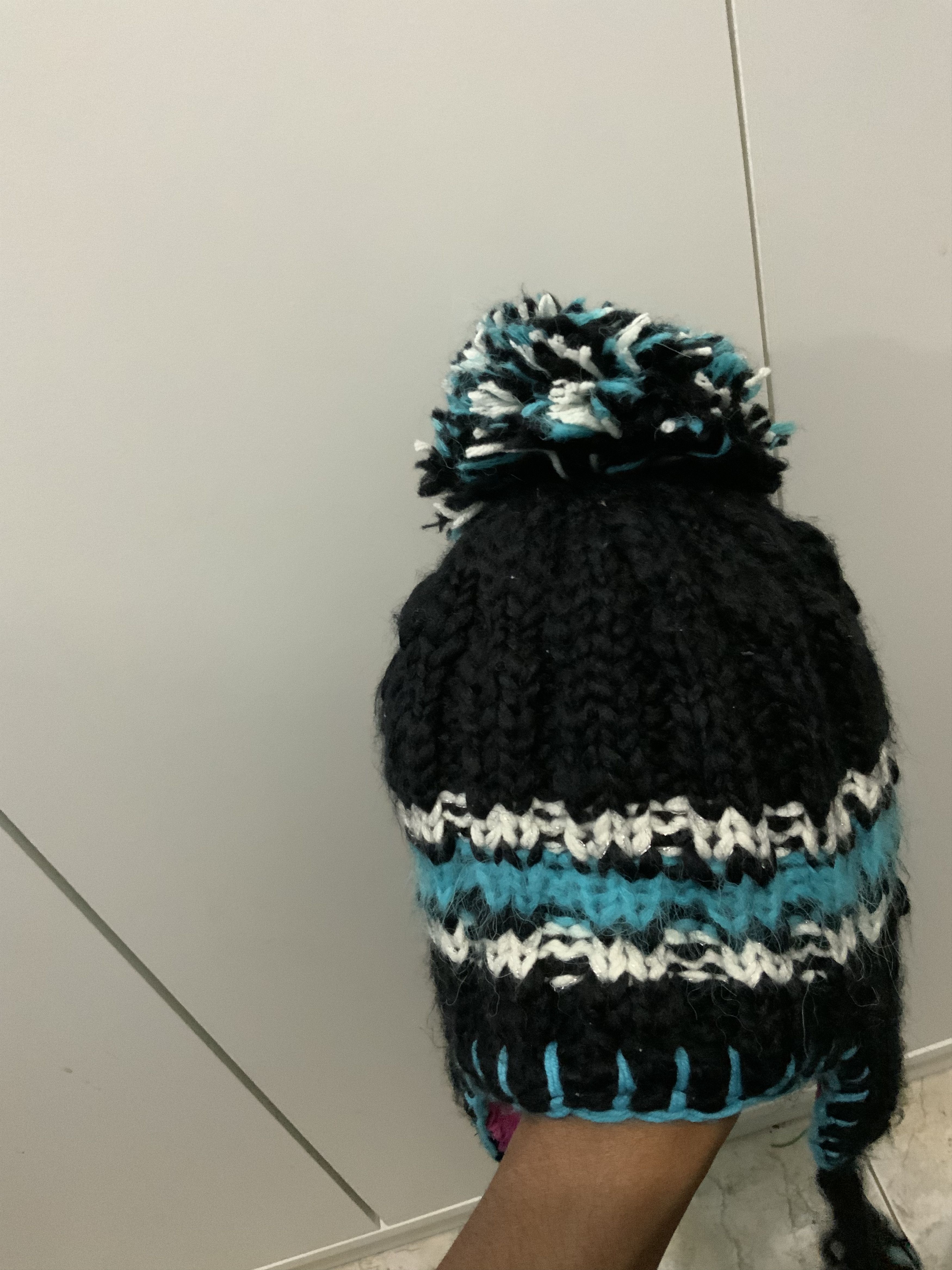 Japanese Brand XniX Cross Stitch Winter Hat Size ONE SIZE - 13 Thumbnail