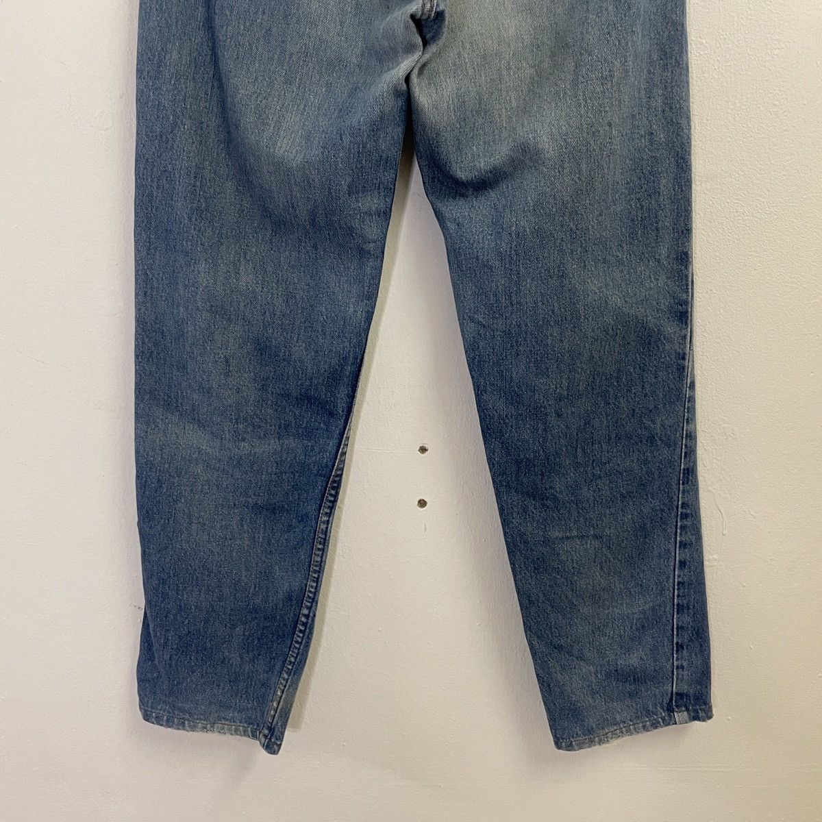 Levi's Vintage Levis 610 Distressed Denim Jeans Size US 31 - 9 Thumbnail