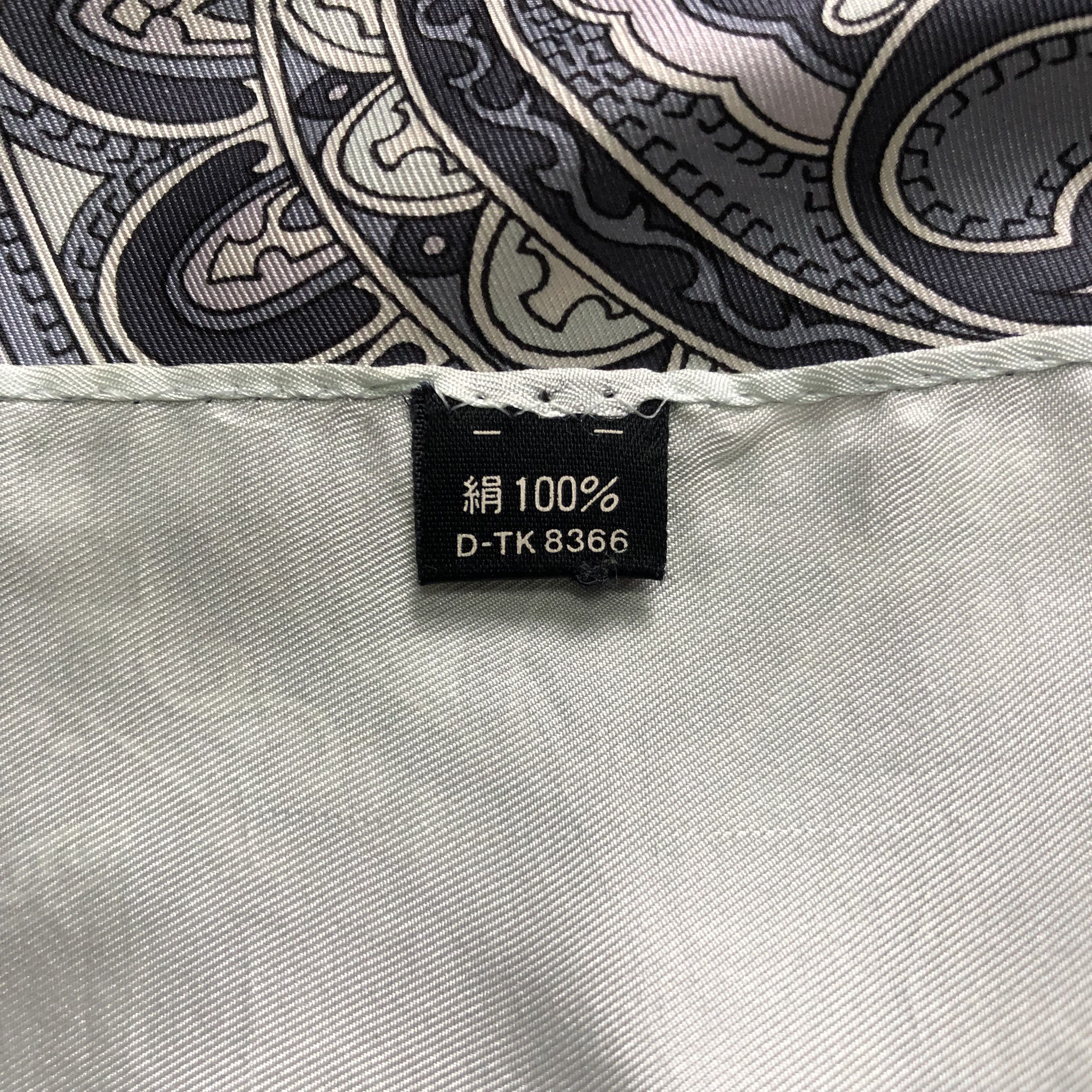 Japanese Brand Soft Grey With Graphic Silk Scarf / Scarves #209-H Size ONE SIZE - 6 Thumbnail