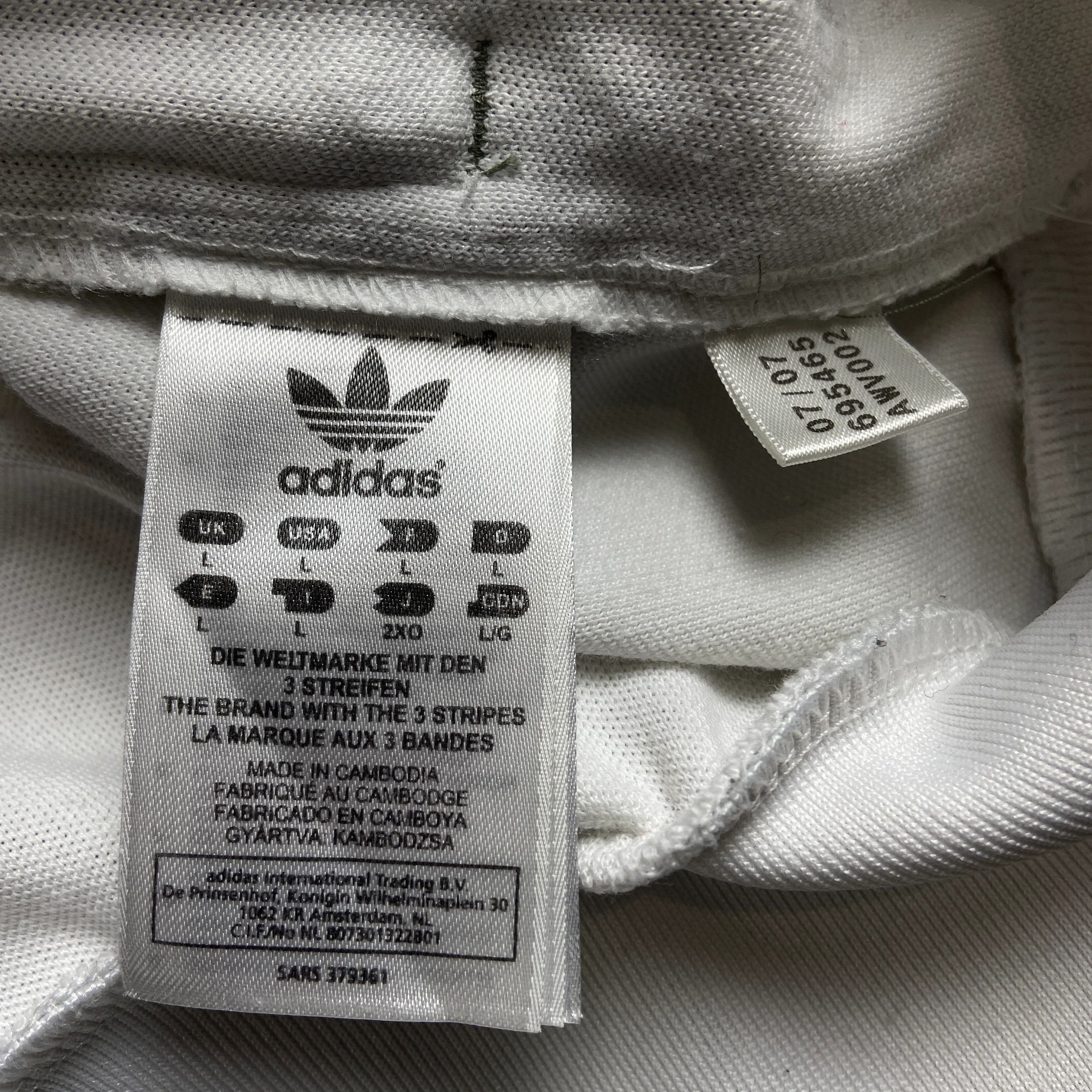 Adidas × Vintage Bomber Jacket Top Tracksuit Adidas Originals Vintage Size L Size US L / EU 52-54 / 3 - 12 Thumbnail