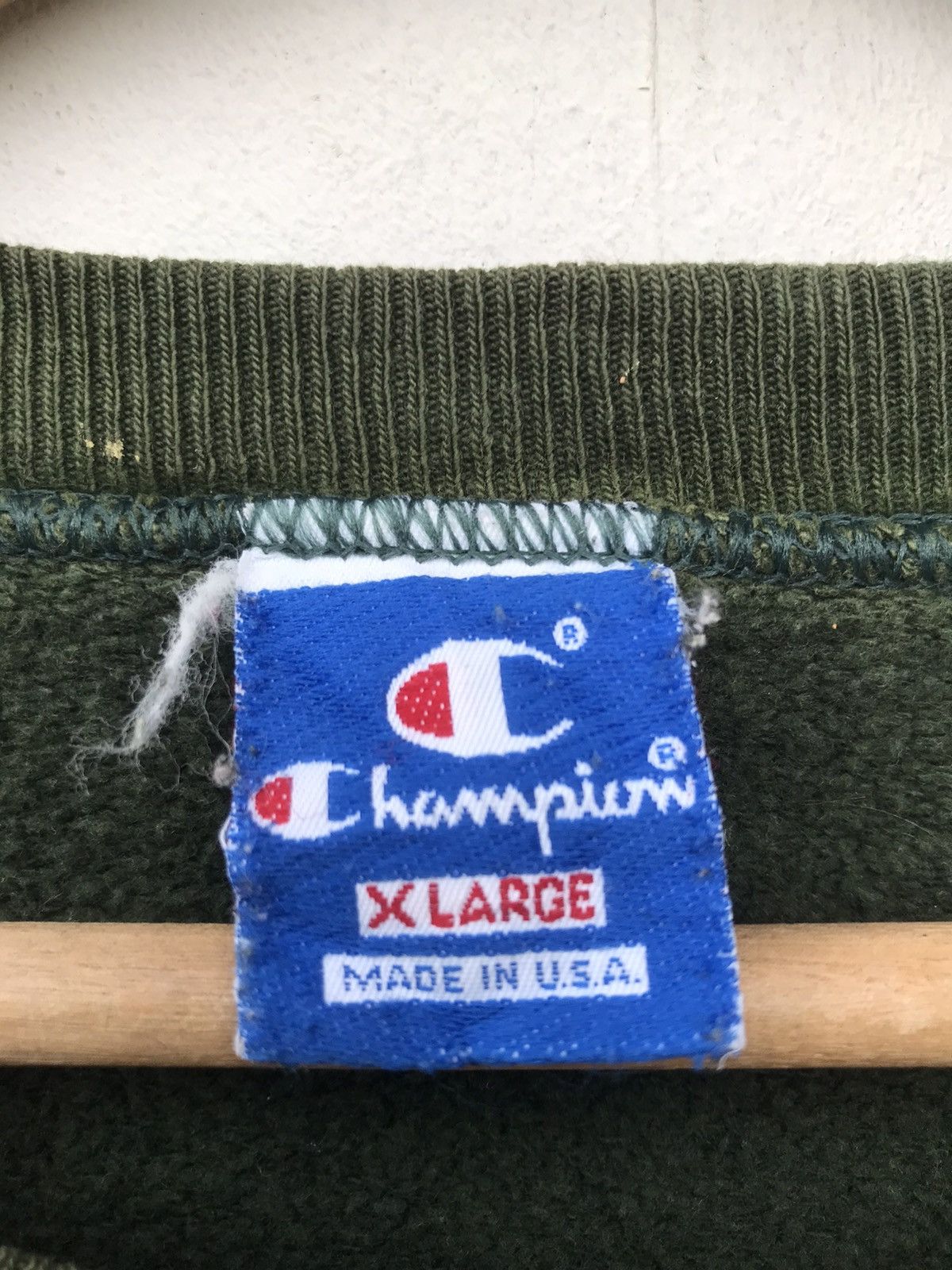 Champion × Vintage Vintage Champion Small Logo Sweatshirt Green Colour Size US L / EU 52-54 / 3 - 4 Thumbnail