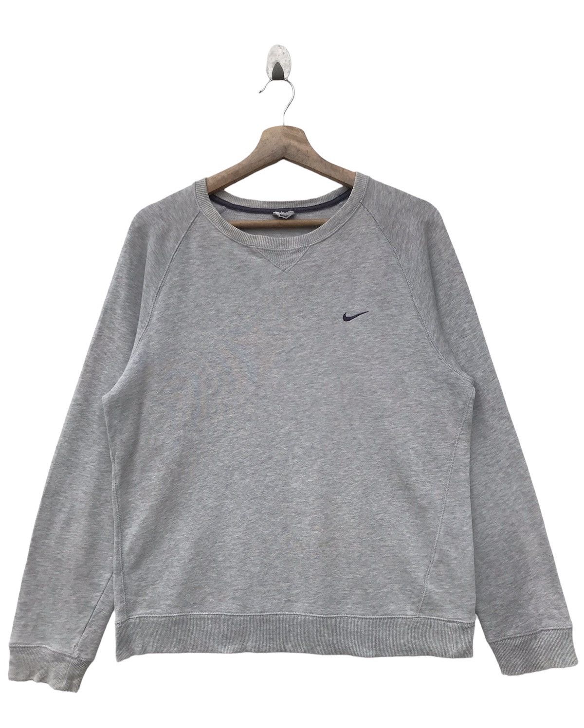 Nike Vintage Y2K Nike Side Swoosh Sweatshirt Size US S / EU 44-46 / 1 - 1 Thumbnail