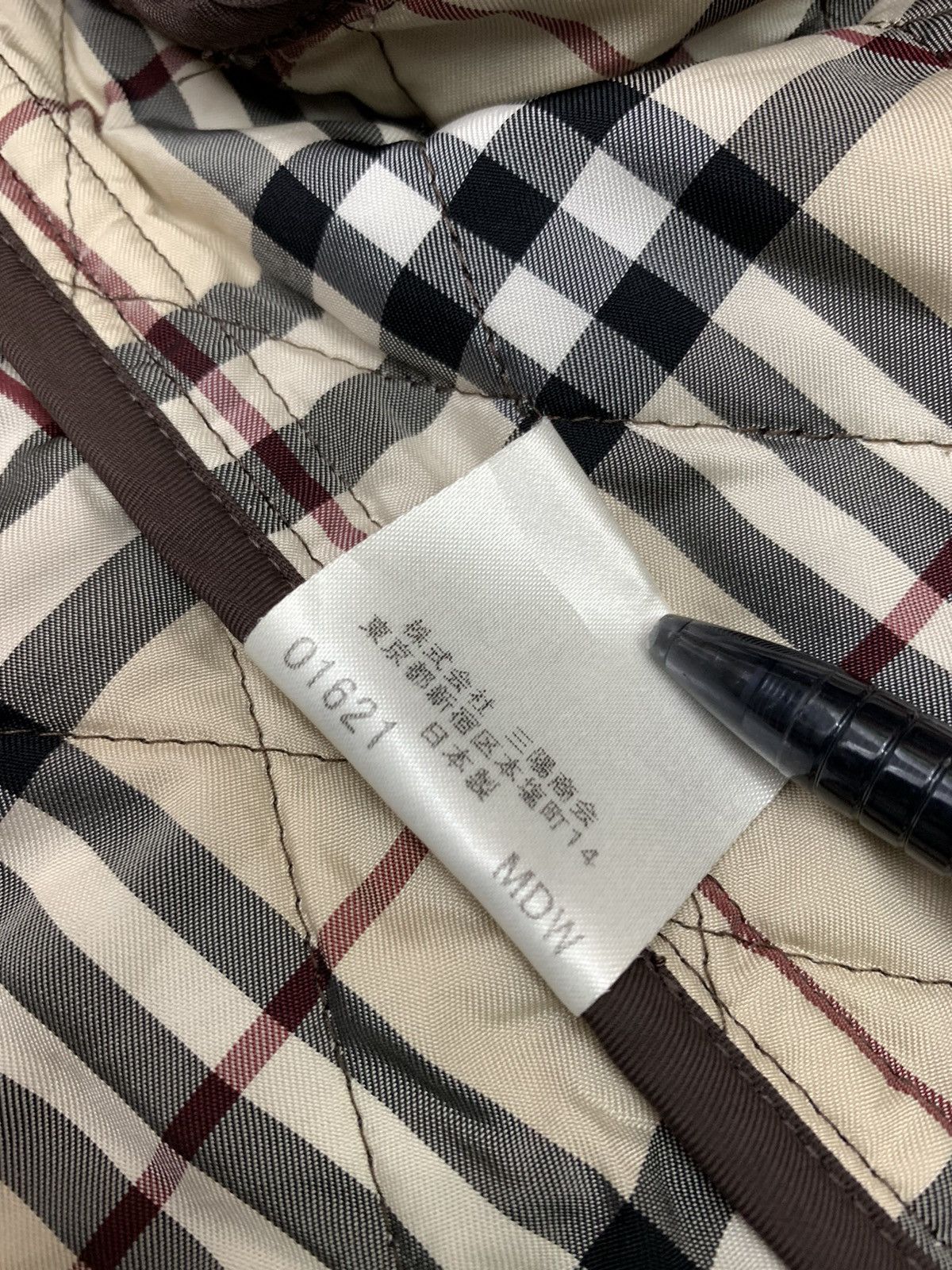 Burberry × Designer Sunfaded Burberry Thermoregulated Diamond Quilted Jacket Size US M / EU 48-50 / 2 - 15 Thumbnail