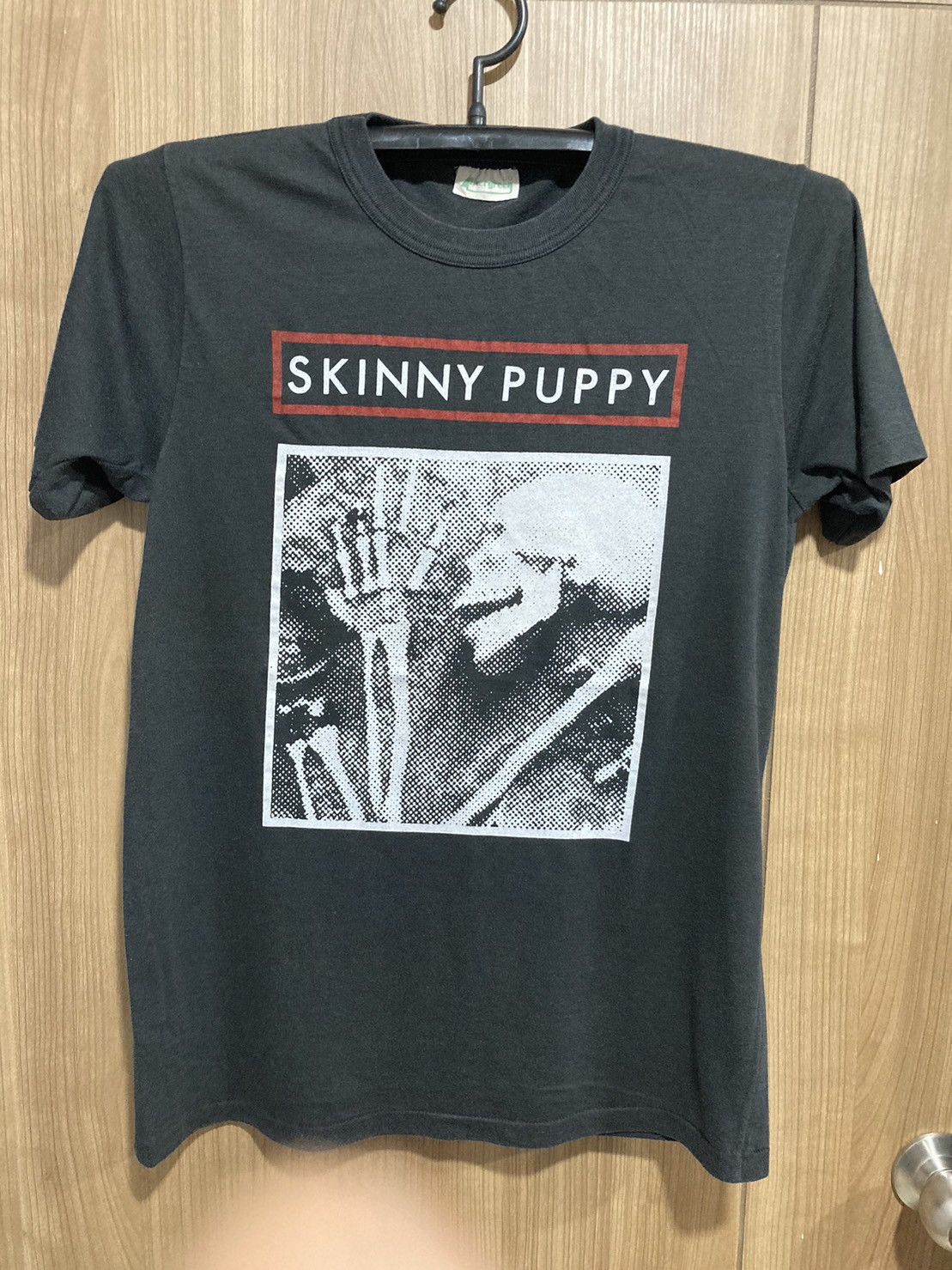 Vintage Vintage Skinny Puppy World Tour 1986 Ministry NIN Size US L / EU 52-54 / 3 - 2 Thumbnail