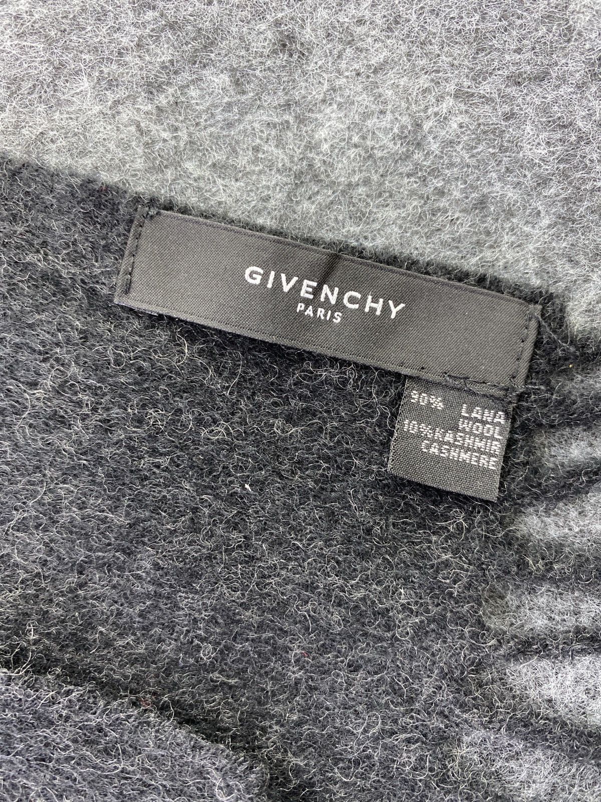 Givenchy GIVENCHY Scarf / Muffler / Neckwear -T110 Size ONE SIZE - 5 Thumbnail