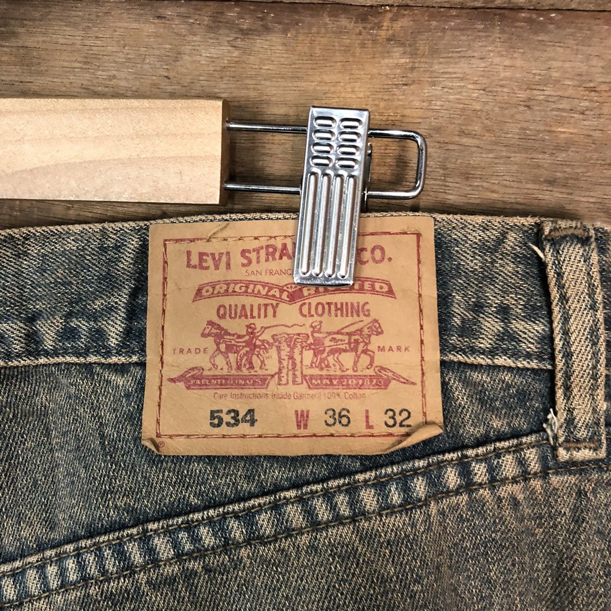 Levi's Levis 534 faded vintage denim jeans pants #106B Size US 35 - 13 Thumbnail