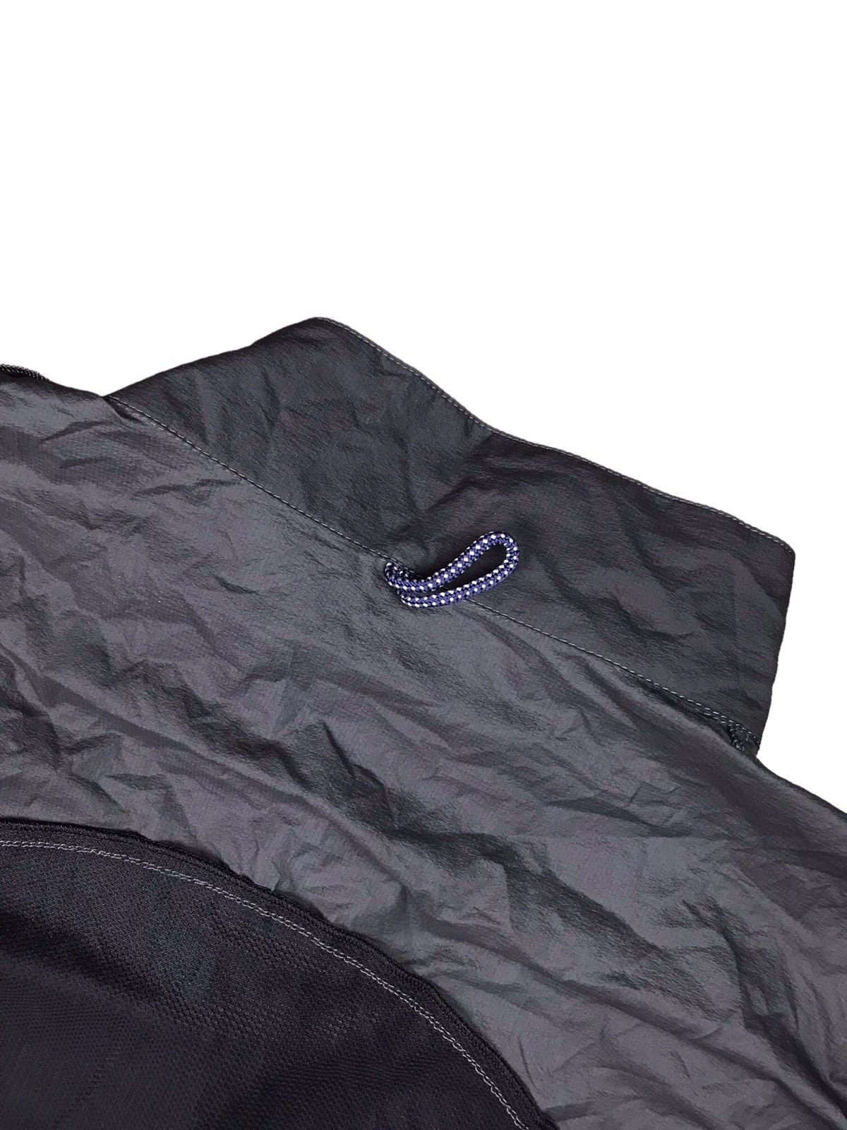 The North Face × Vintage AUTHENTIC THE NORTH FACE FLIGHT SERIES SLEEVELESS JACKET Size US L / EU 52-54 / 3 - 10 Thumbnail