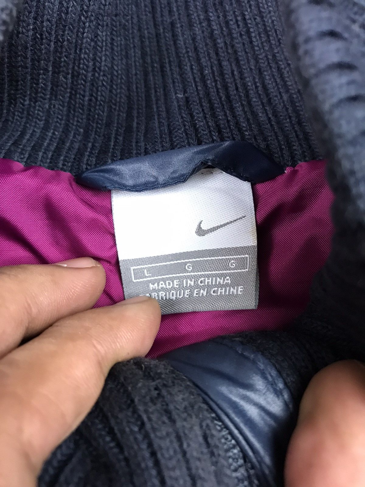 Nike AUTHENTIC NIKE SLEEVELESS PUFFER JACKET Size US L / EU 52-54 / 3 - 10 Thumbnail