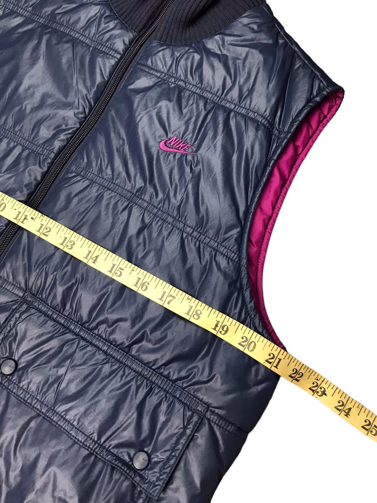 Nike AUTHENTIC NIKE SLEEVELESS PUFFER JACKET Size US L / EU 52-54 / 3 - 14 Thumbnail