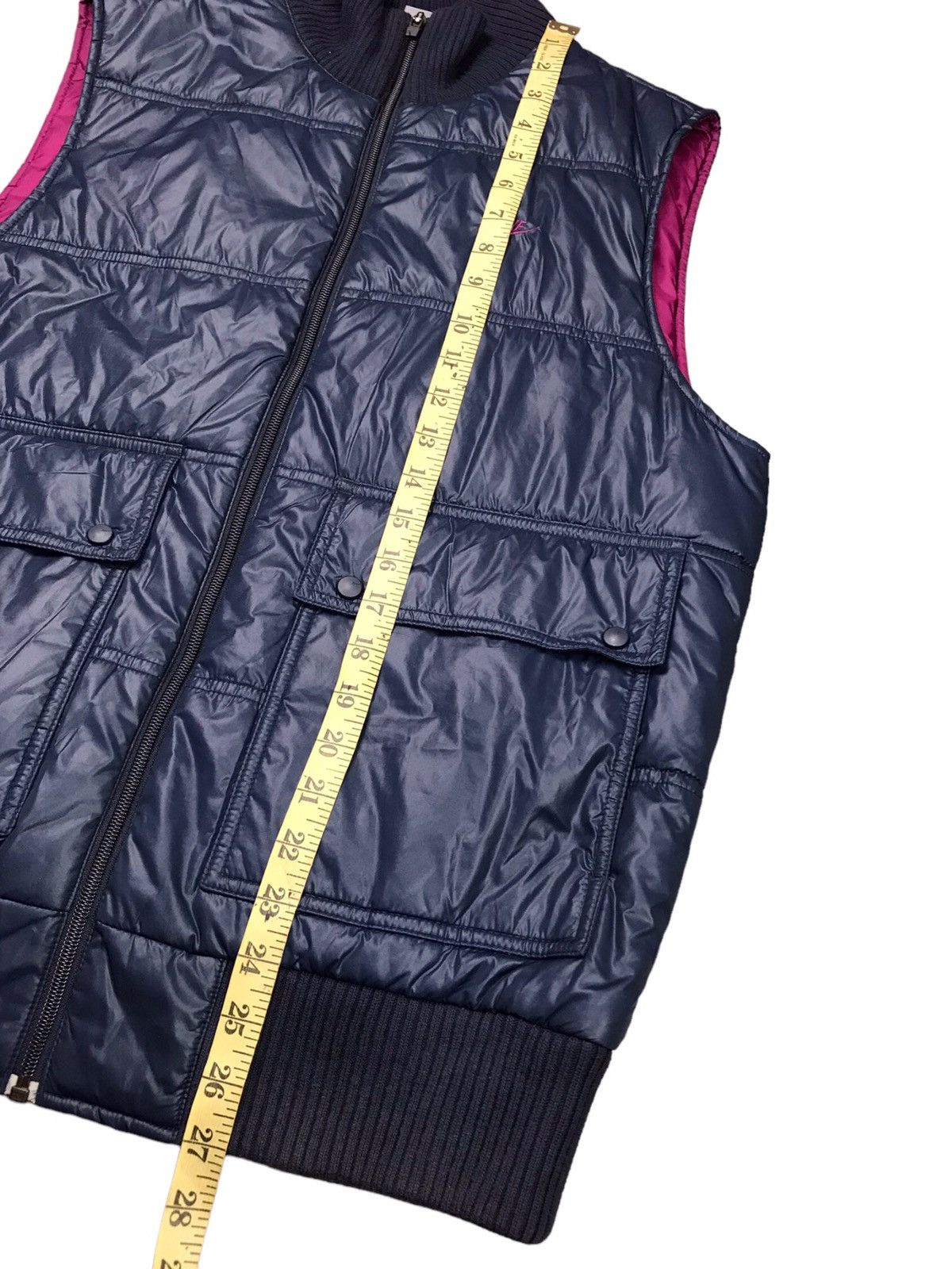 Nike AUTHENTIC NIKE SLEEVELESS PUFFER JACKET Size US L / EU 52-54 / 3 - 15 Thumbnail