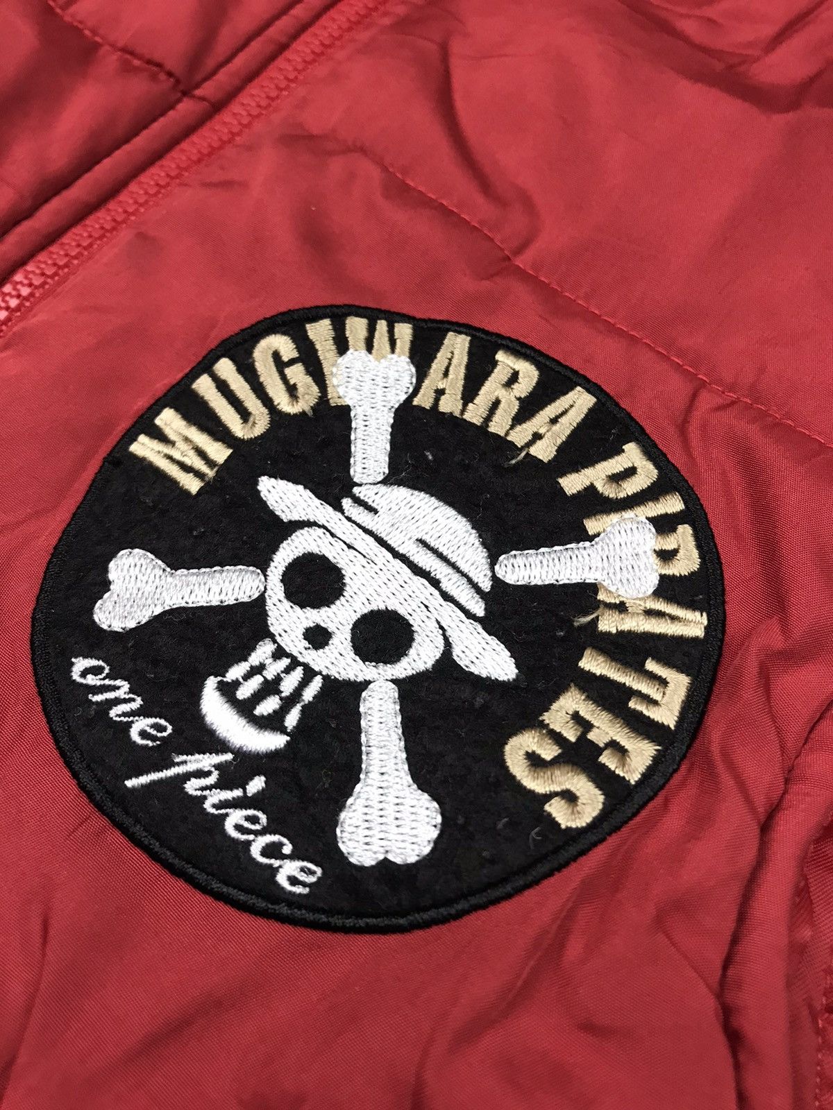 Anime × Japanese Brand × One Piece AUTHENTIC MUGIWARA PIRATES 🏴‍☠️ ONE PIECE PUFFER JACKET Size US XXS / EU 40 - 5 Thumbnail