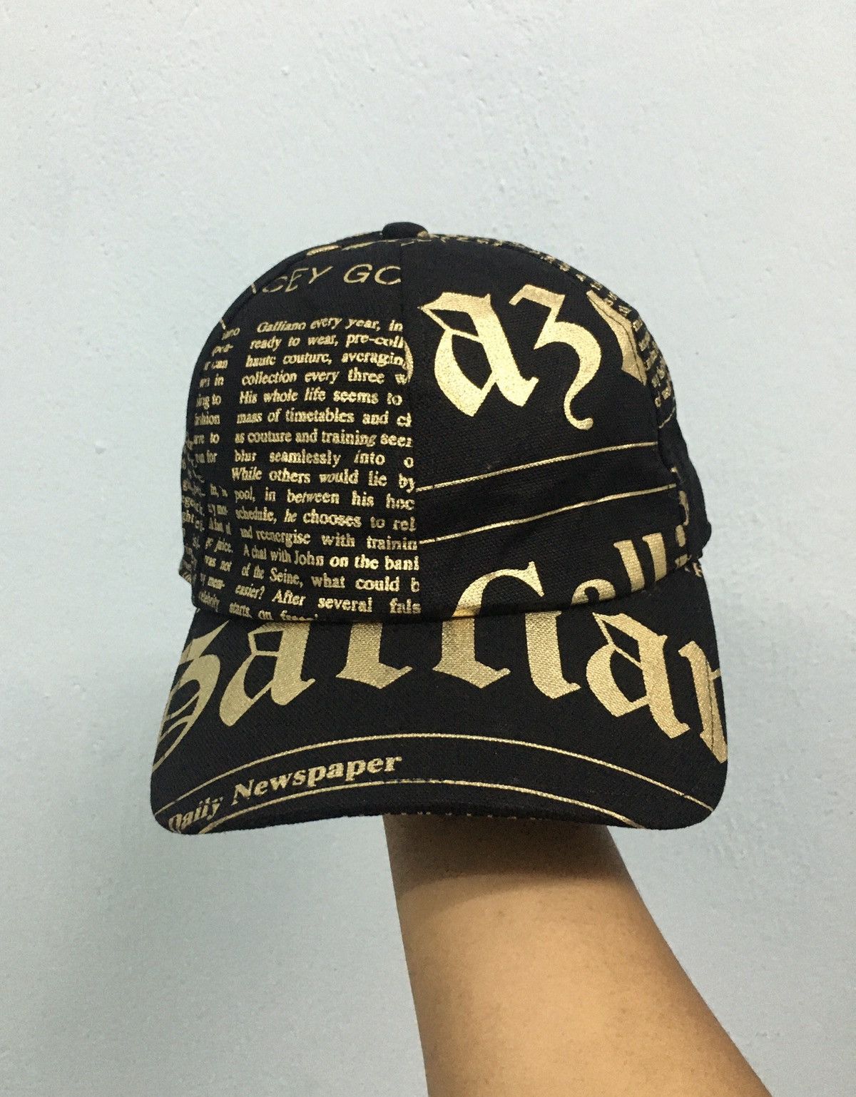 Men's John Galliano Hats | Grailed