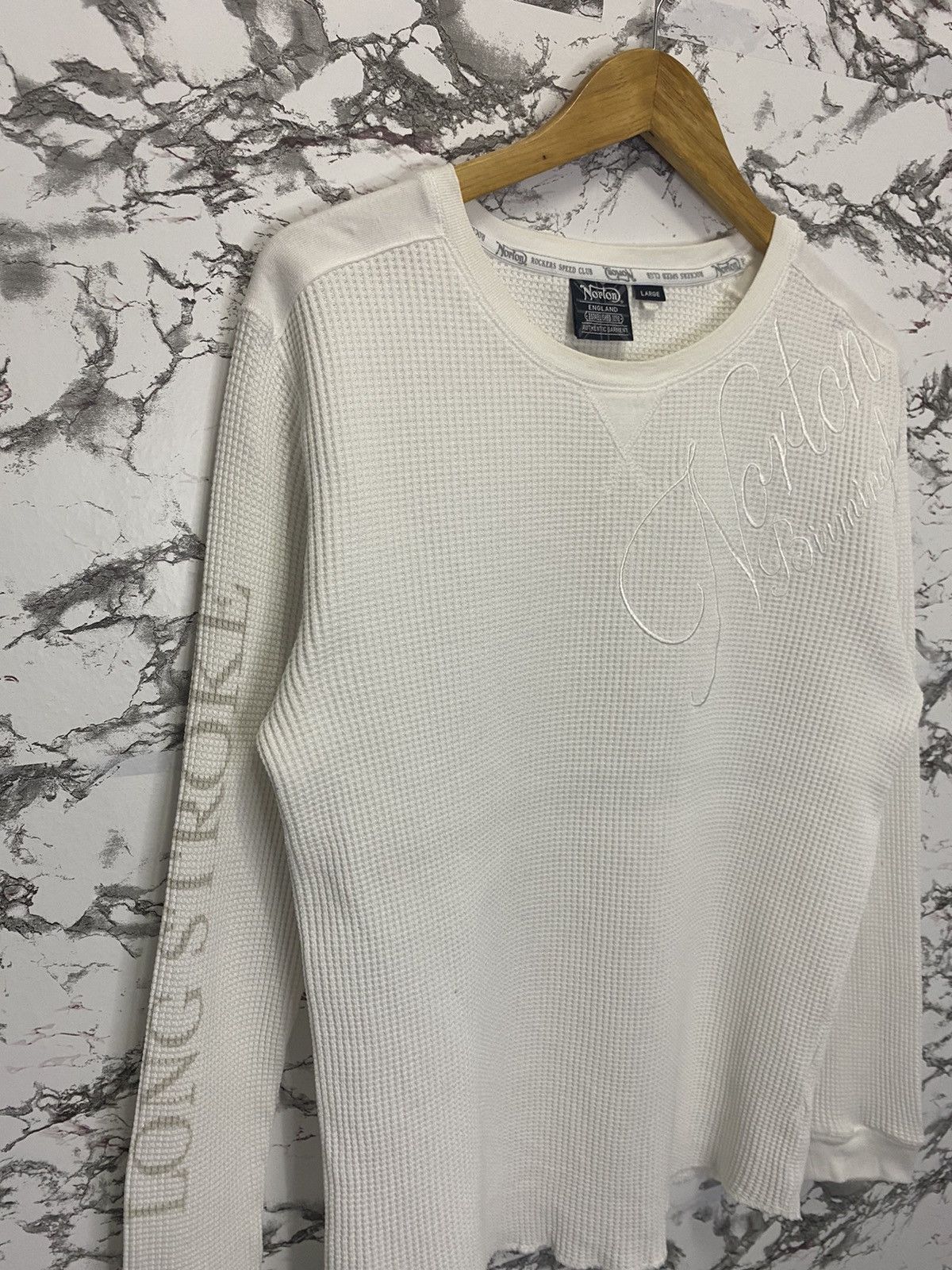 Norton × Sports Specialties × Vintage Norton Motorcyle Big Logo Long Sleeve Size US M / EU 48-50 / 2 - 3 Thumbnail