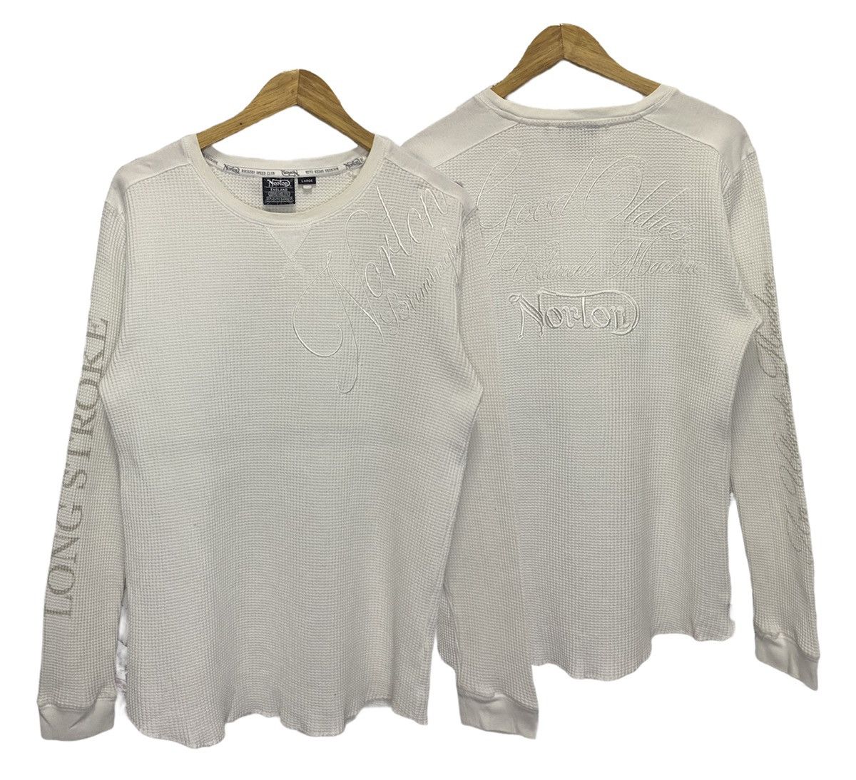 Norton × Sports Specialties × Vintage Norton Motorcyle Big Logo Long Sleeve Size US M / EU 48-50 / 2 - 1 Thumbnail