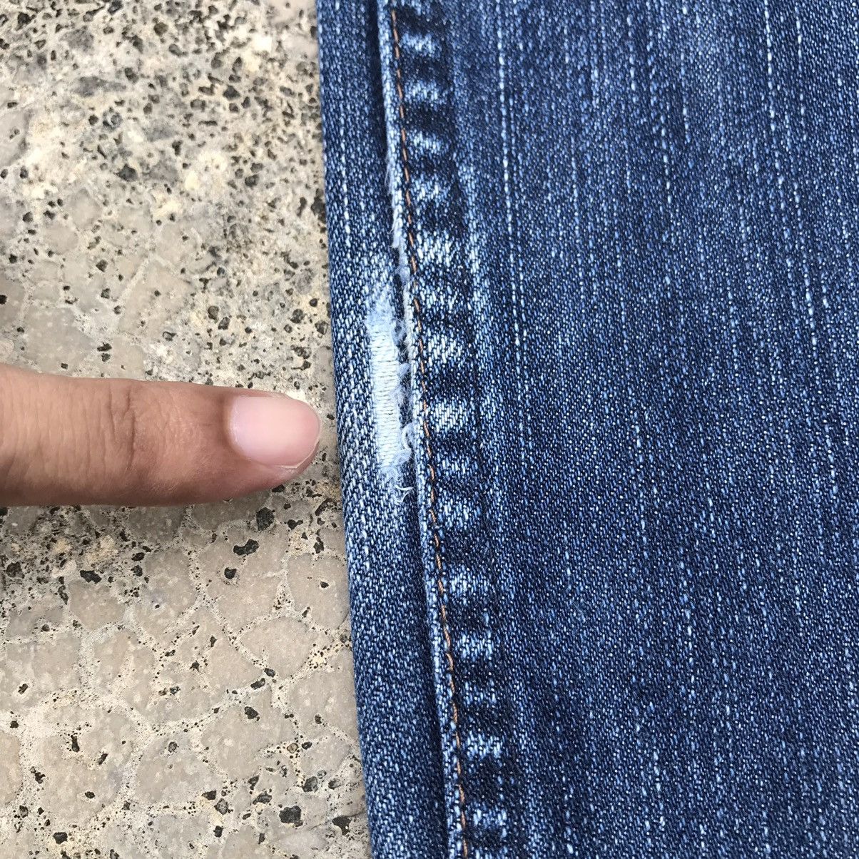 Levi's Vintage Levis 525 Levi’s Denim Distressed Blue Wash Jeans Size US 30 / EU 46 - 12 Thumbnail