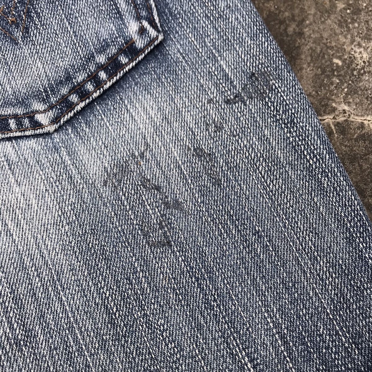 Levi's Vintage Levis 525 Levi’s Denim Distressed Blue Wash Jeans Size US 30 / EU 46 - 17 Thumbnail