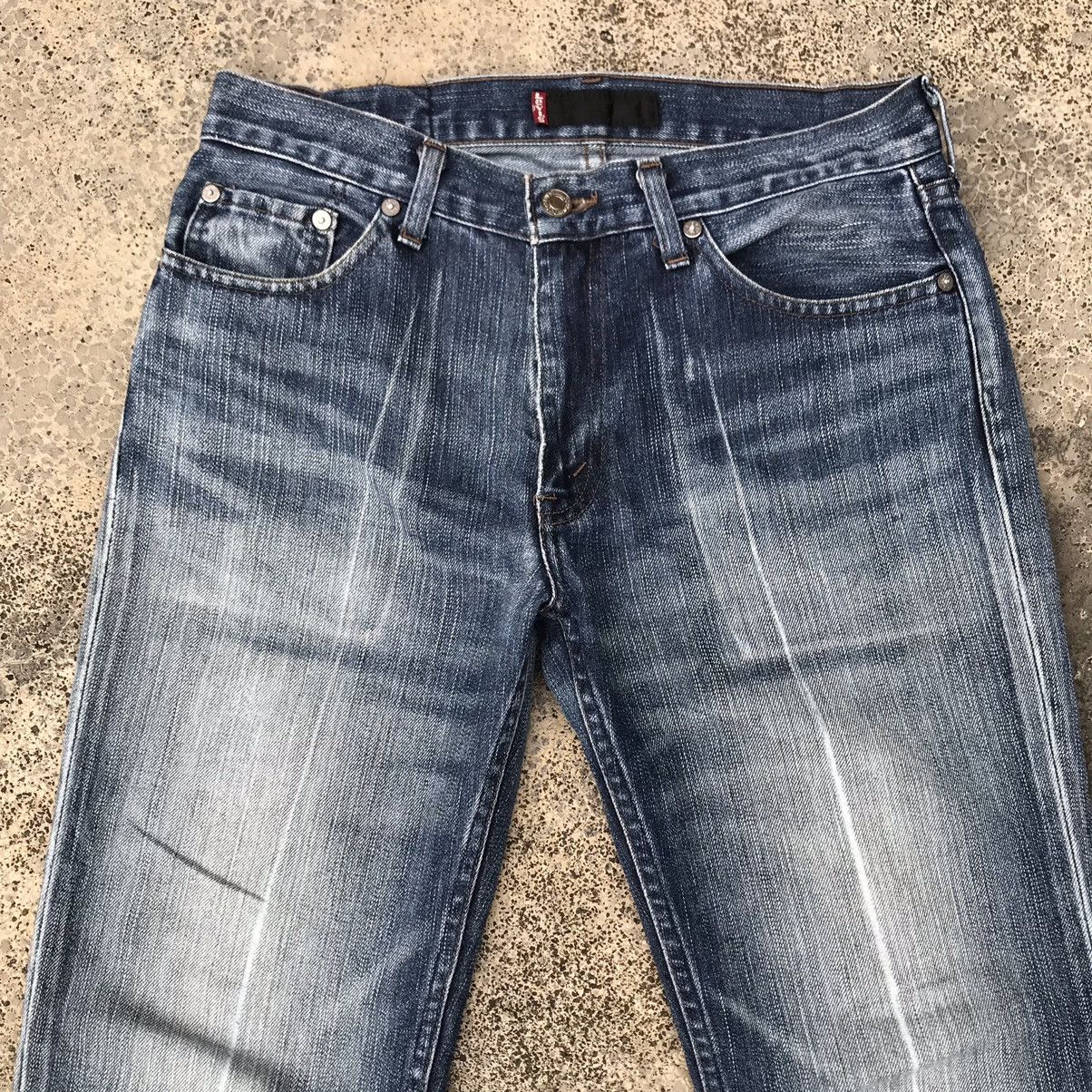 Levi's Vintage Levis 525 Levi’s Denim Distressed Blue Wash Jeans Size US 30 / EU 46 - 2 Thumbnail