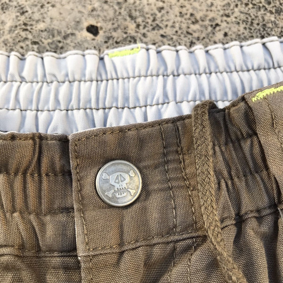 Japanese Brand Japanese Brand Skulls Tactical Multipocket Cargo Pants Size US 28 / EU 44 - 10 Thumbnail