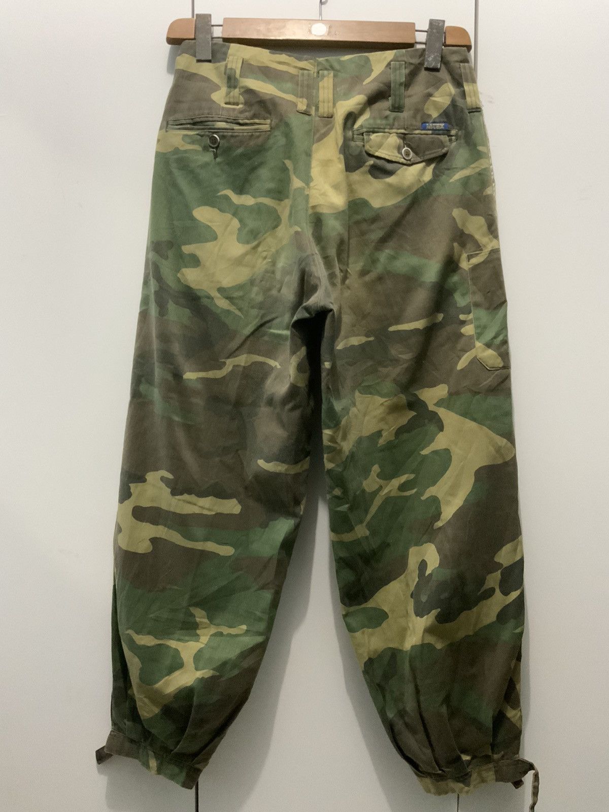 Japanese Brand Jacex Wide Thigh Utility Camo Millitary Kenya west Pant Size US 30 / EU 46 - 2 Thumbnail