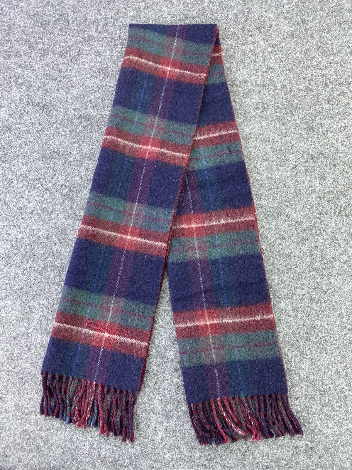 Guy Laroche GUY LAROCHE Scarf/Muffler/Neckwear -T116 Size ONE SIZE - 3 Thumbnail
