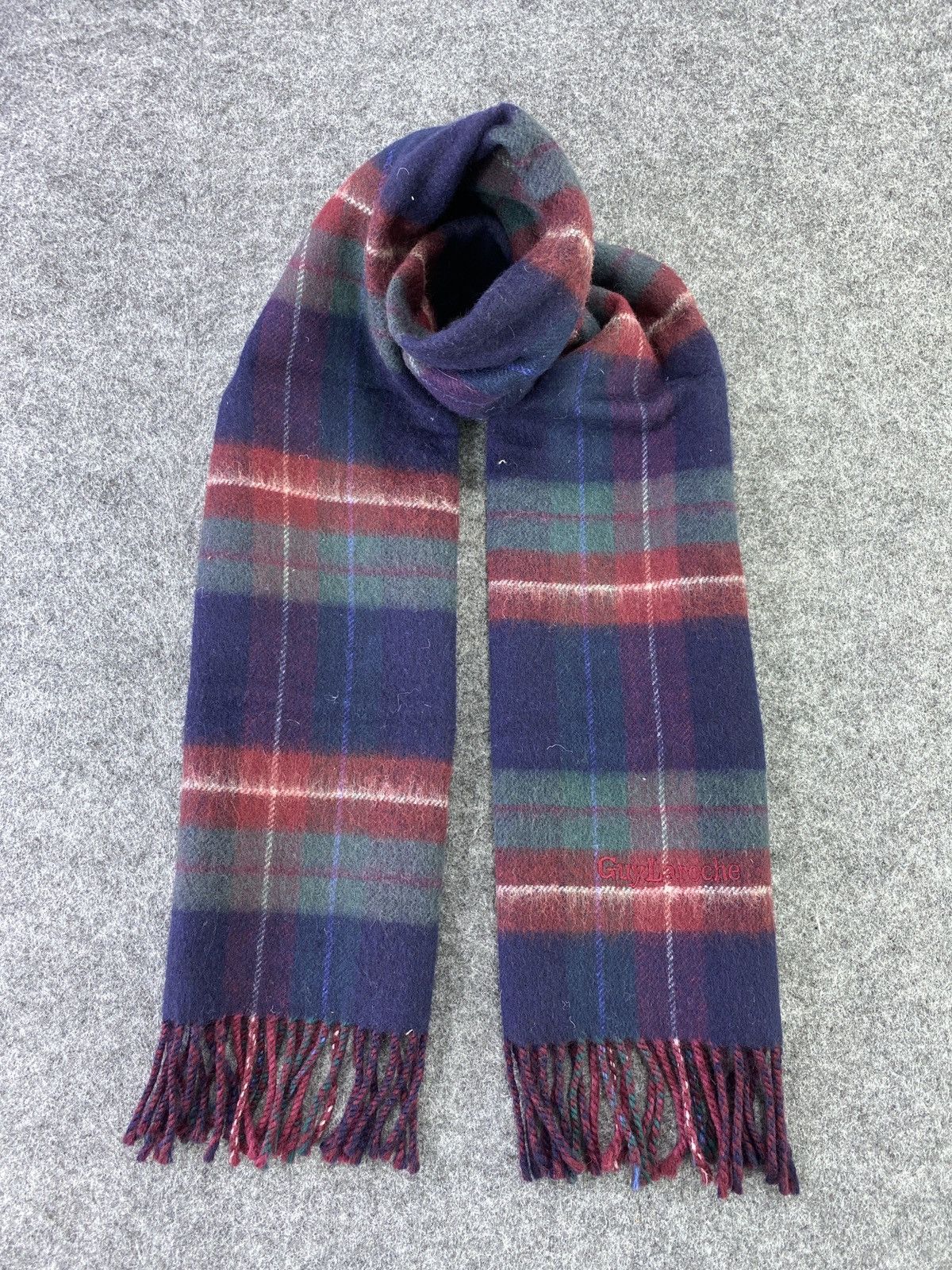 Guy Laroche GUY LAROCHE Scarf/Muffler/Neckwear -T116 Size ONE SIZE - 2 Thumbnail