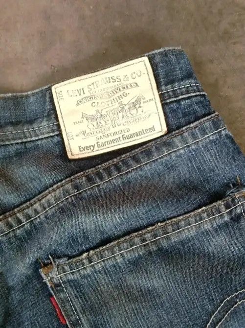 Levi's Vintage Levi's Jeans 703 Straight Leg Dirty Distressed 30x31 Size US 30 / EU 46 - 4 Thumbnail