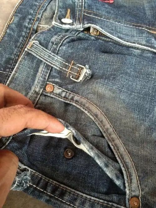 Levi's Vintage Levi's Jeans 703 Straight Leg Dirty Distressed 30x31 Size US 30 / EU 46 - 8 Thumbnail