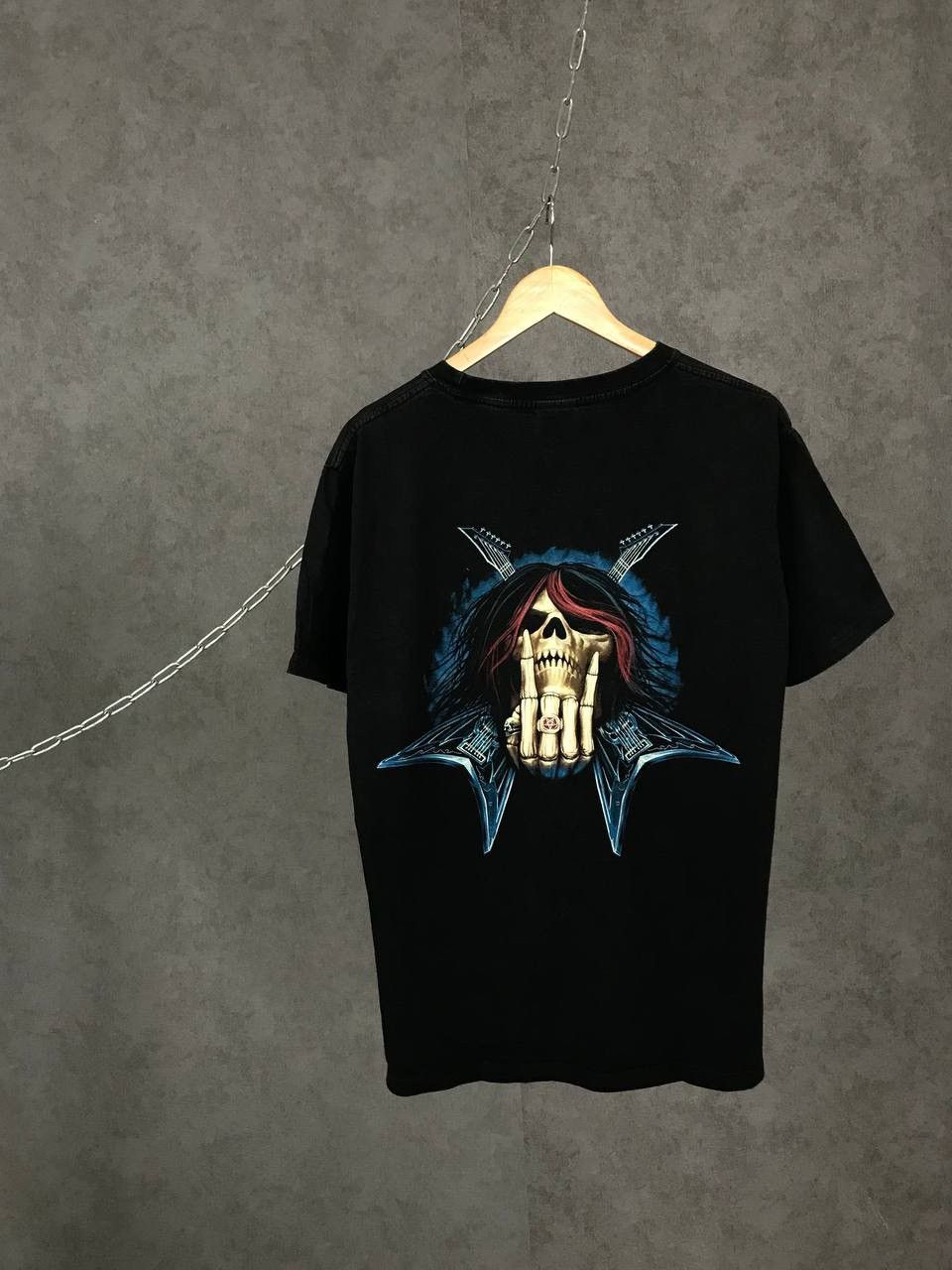 Vintage Skulls skeleton vintage rock overprinted tee Size US L / EU 52-54 / 3 - 5 Thumbnail