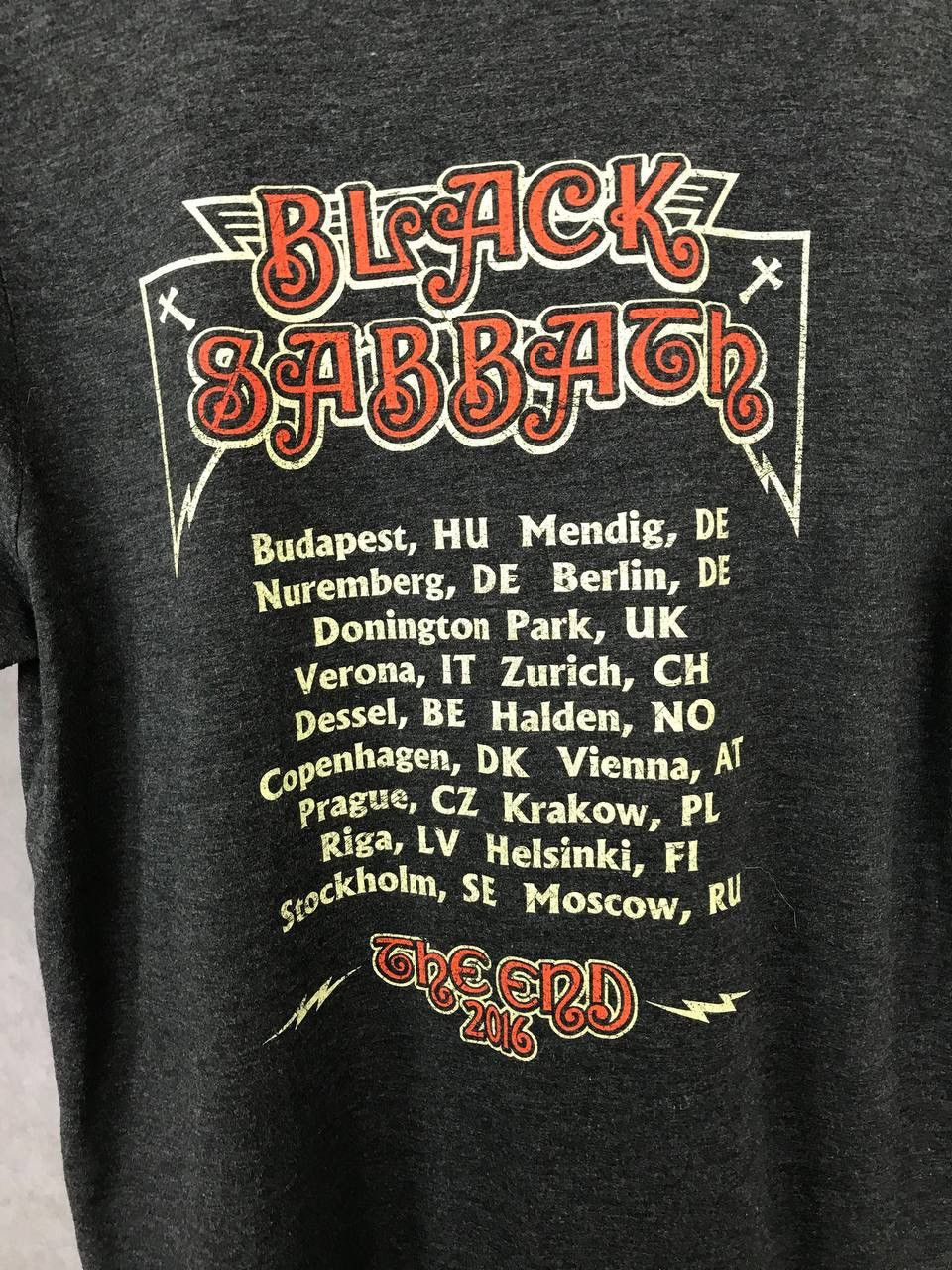 Band Tees Black Sabbath rock band tour tee Size US M / EU 48-50 / 2 - 6 Thumbnail