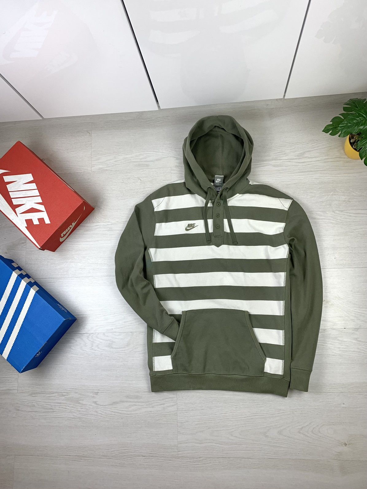 Vintage Nike Vintage Y2K Hoodie Eugene Oregon Size XL Mens Size US XL / EU 56 / 4 - 1 Thumbnail